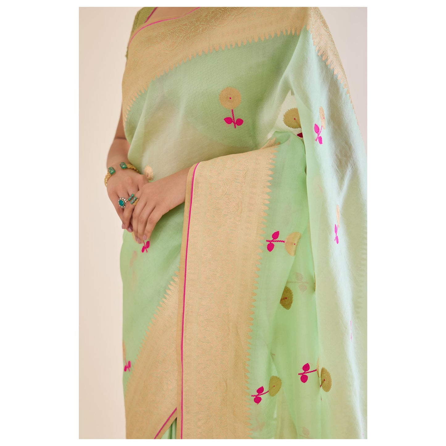 Padmaja Saree Pista