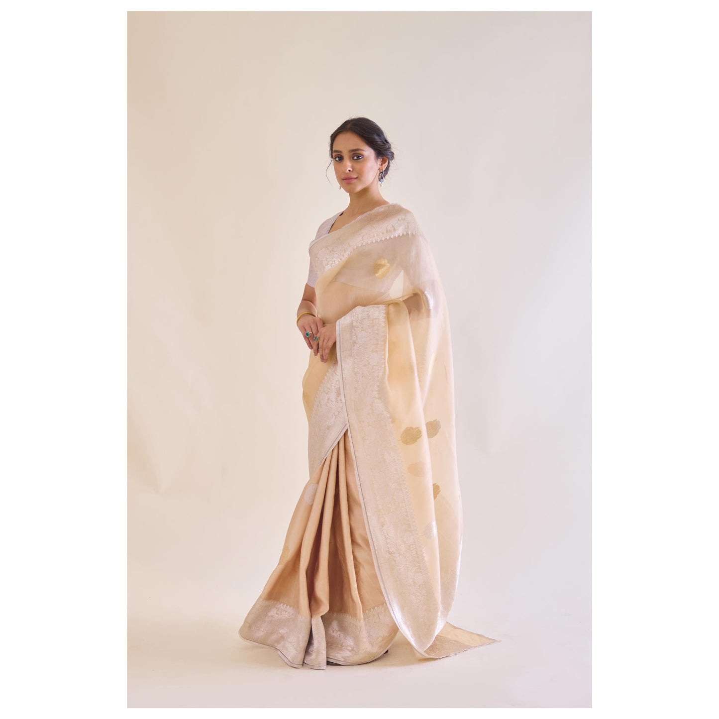 Padmaja Saree Mattiya