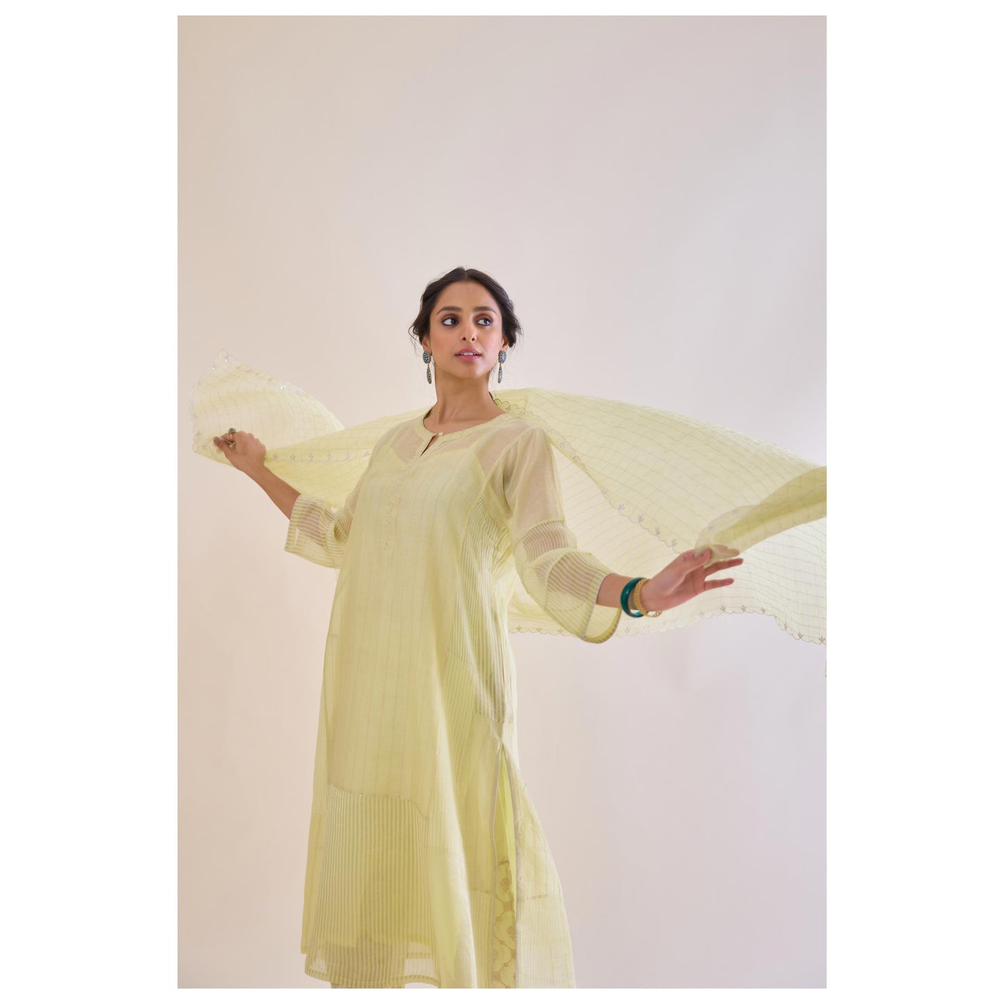 Zoha Aasmani joda