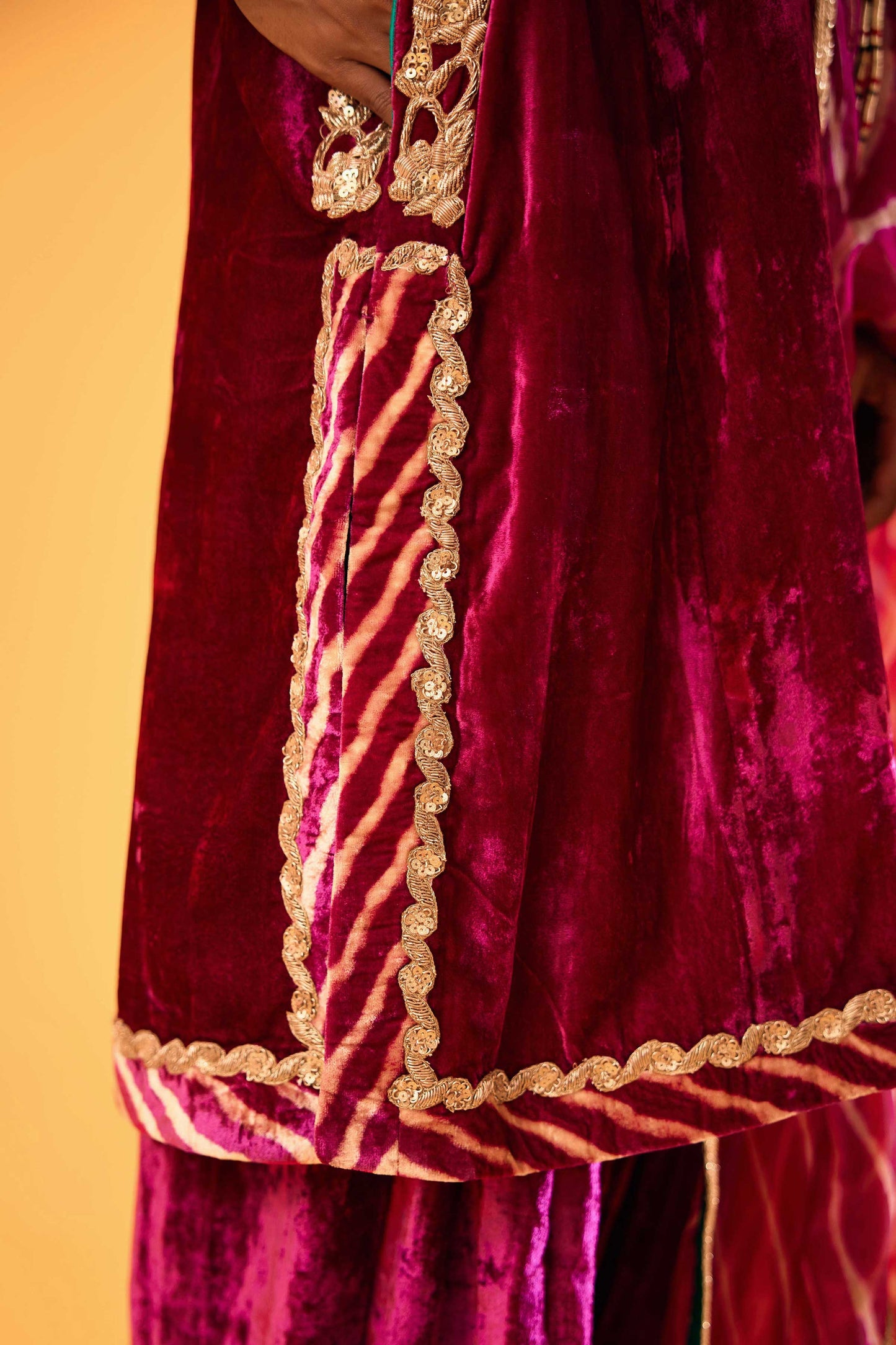 Sagarika Makhmal Joda (Kacha Gulabi)