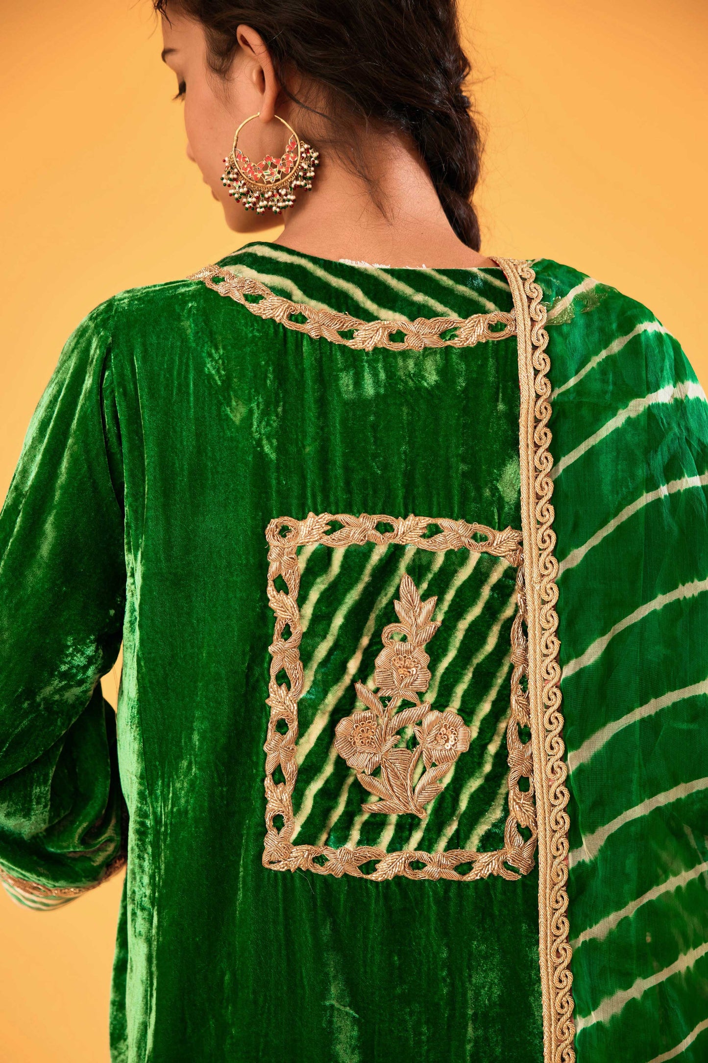 Sagarika Makhmal Joda (Sabz Hara)