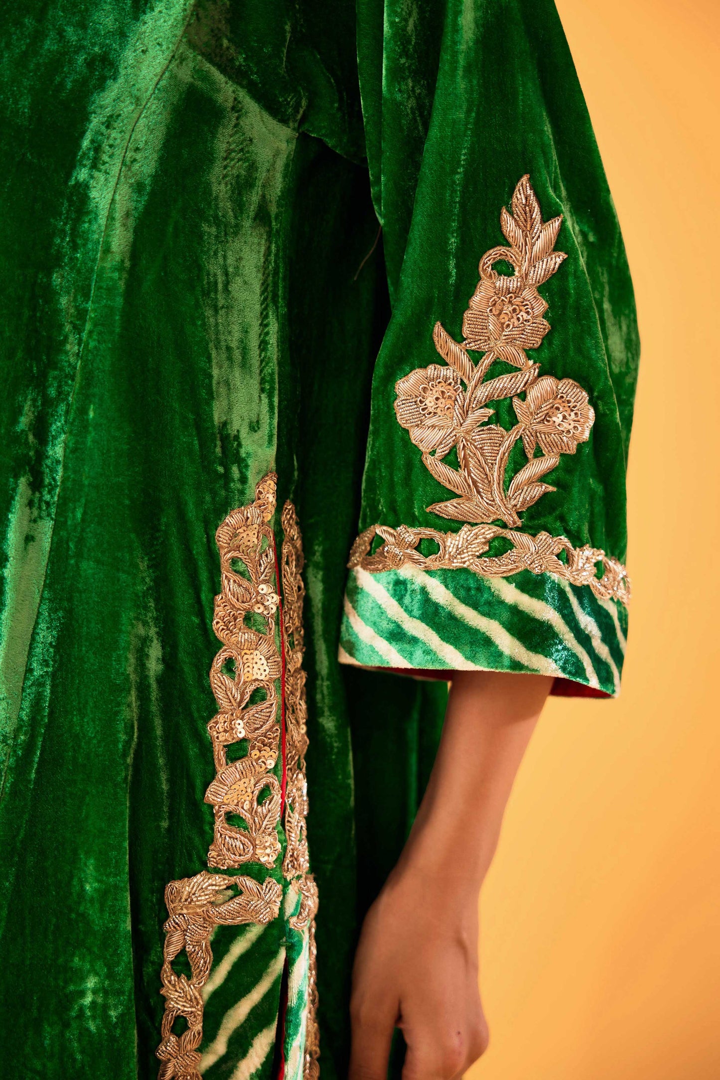 Sagarika Makhmal Joda (Sabz Hara)