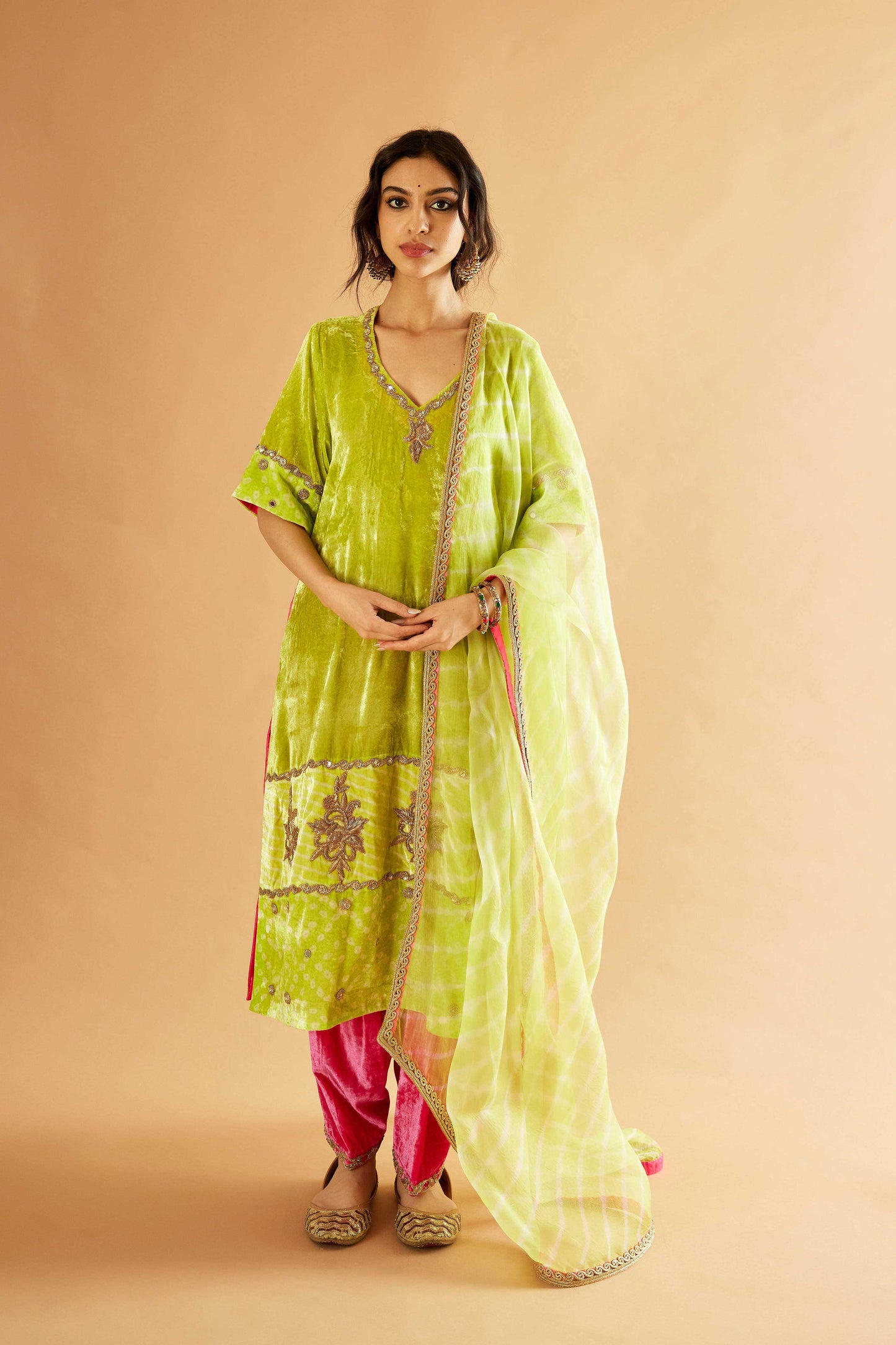 Rukmini Makhmal Joda (Dhani)