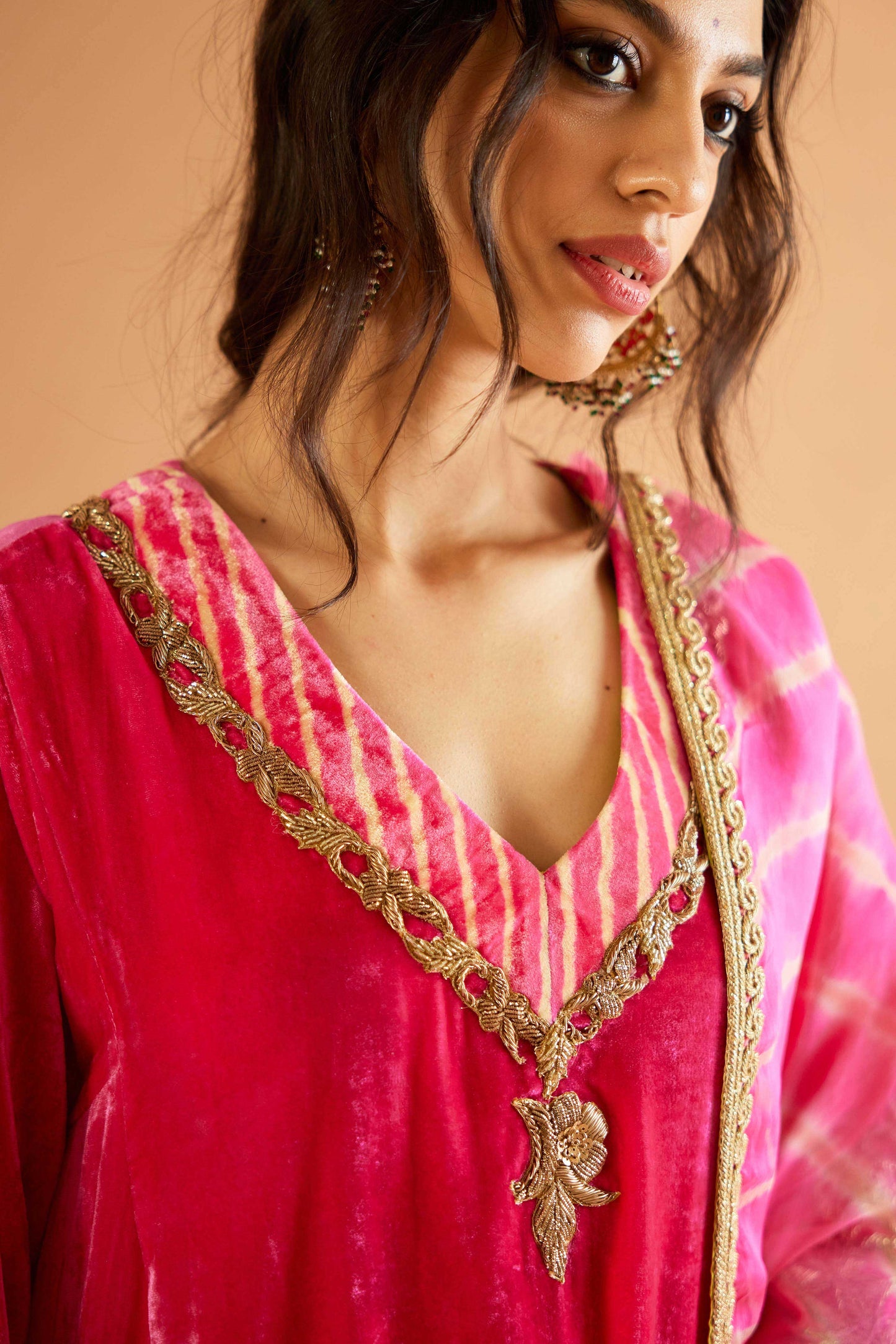 Sagarika Makhmal Joda (Rani)