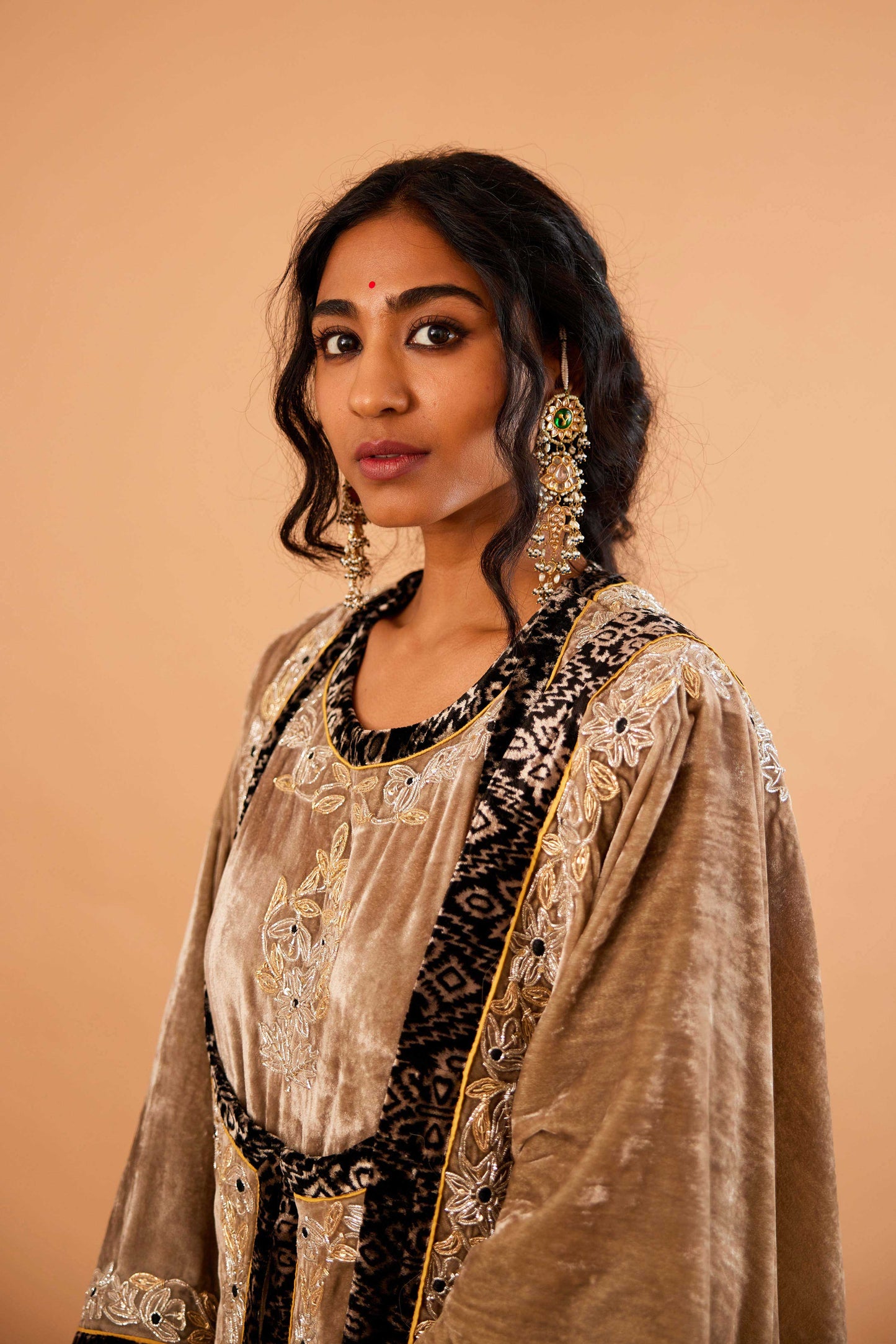 Shehzadi Rupehli Makhmal Joda