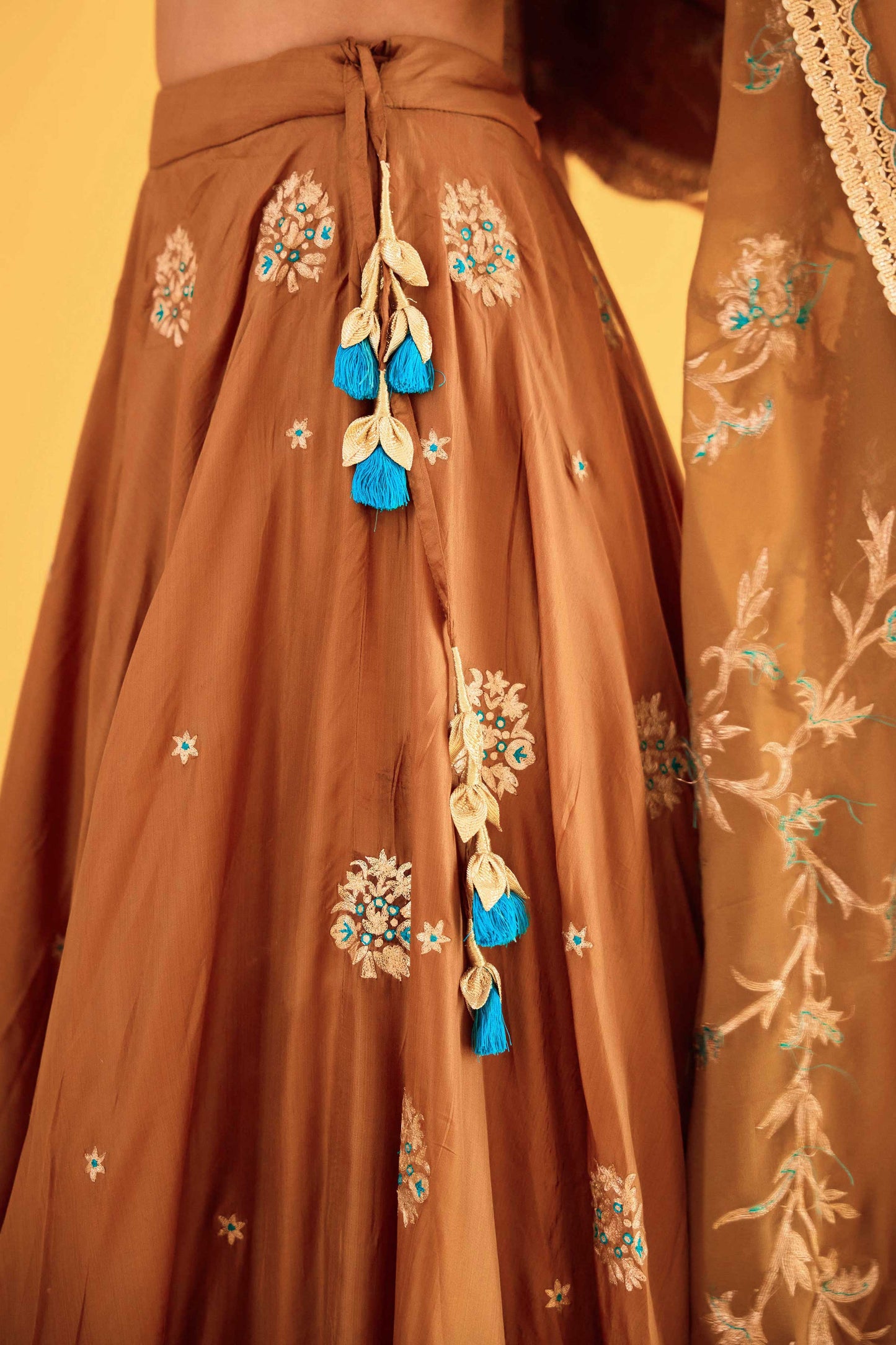 Aishwarya Lehenga (Kaansi)