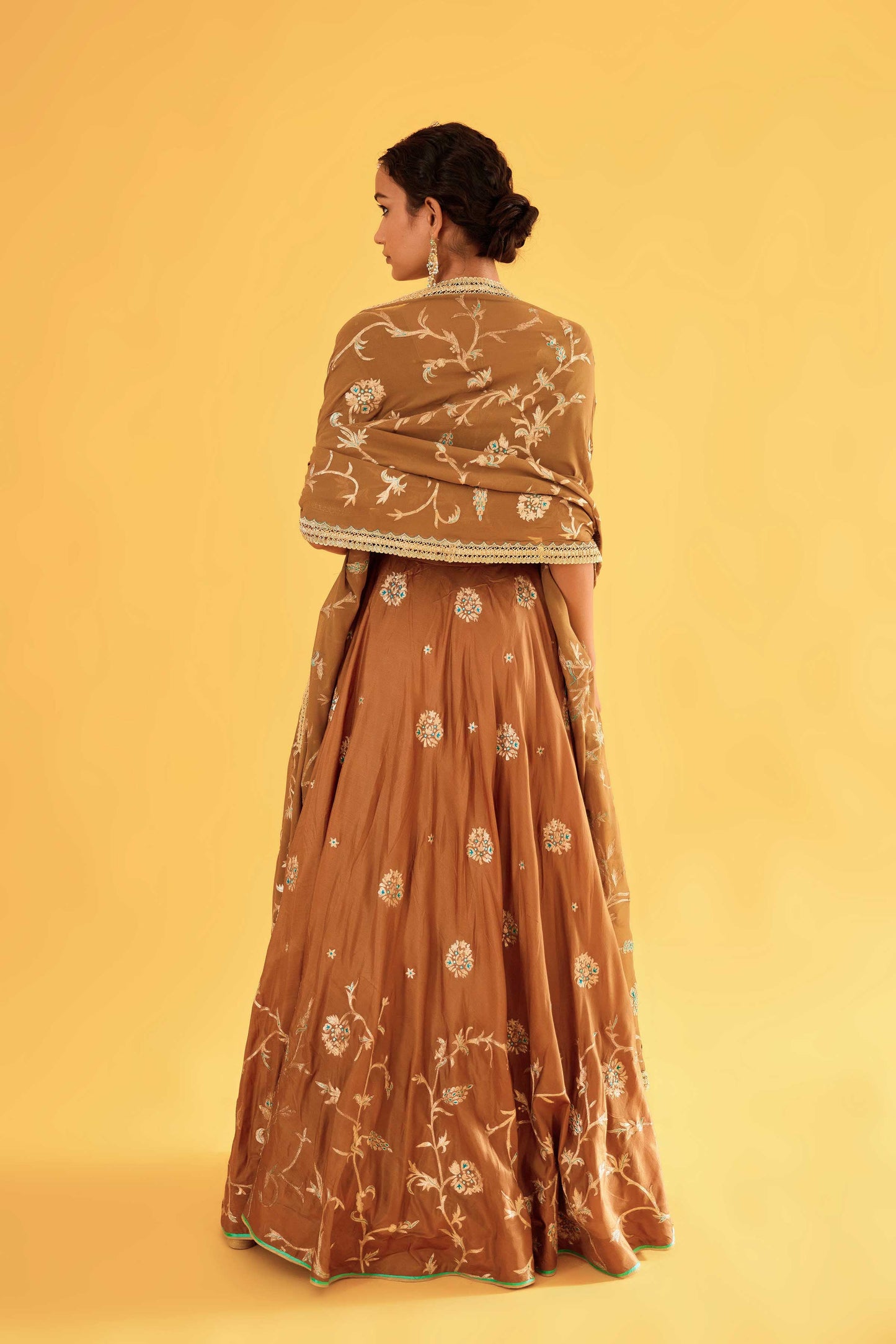 Aishwarya Lehenga (Kaansi)