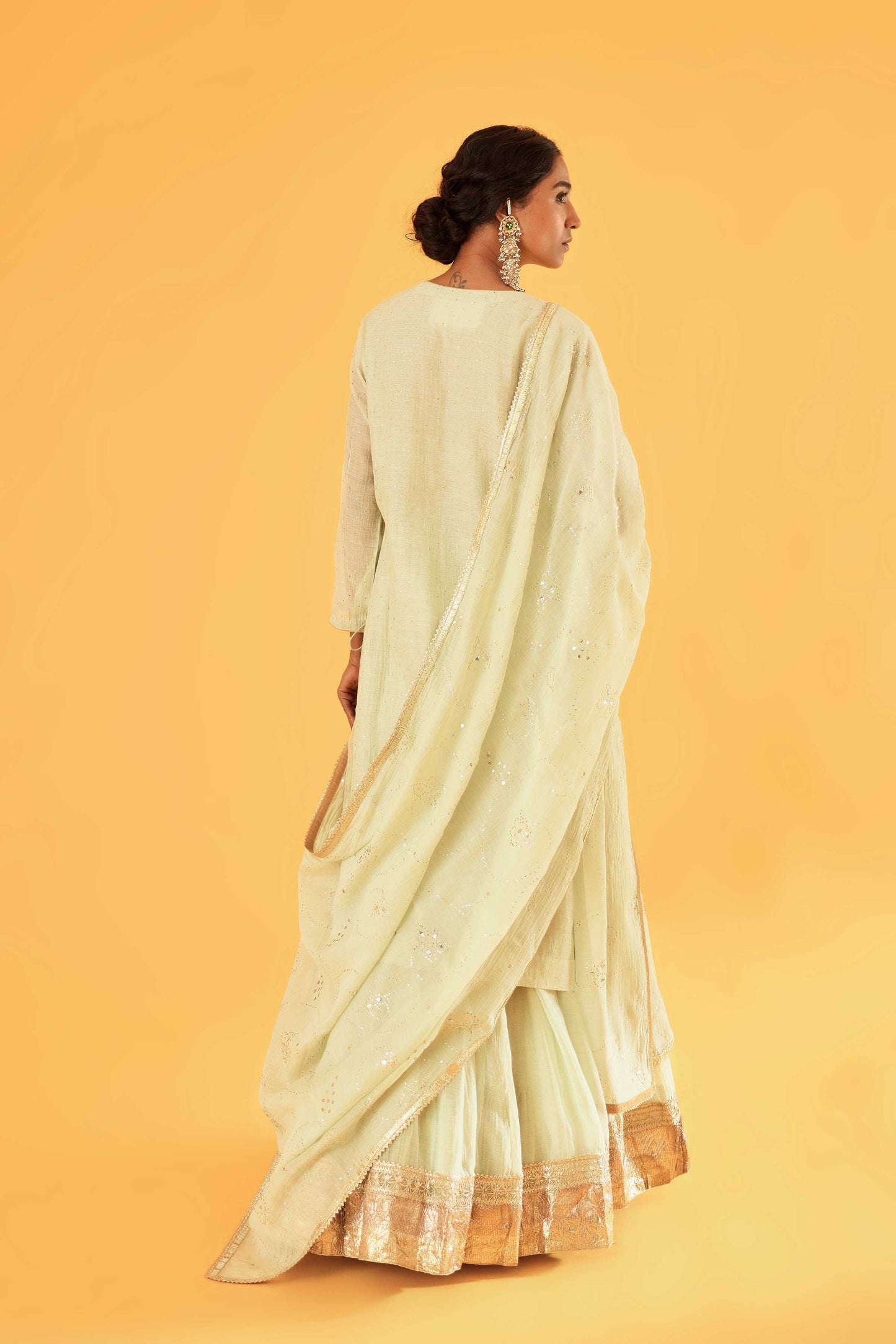 Ambika Devi Lehenga (Offwhite)