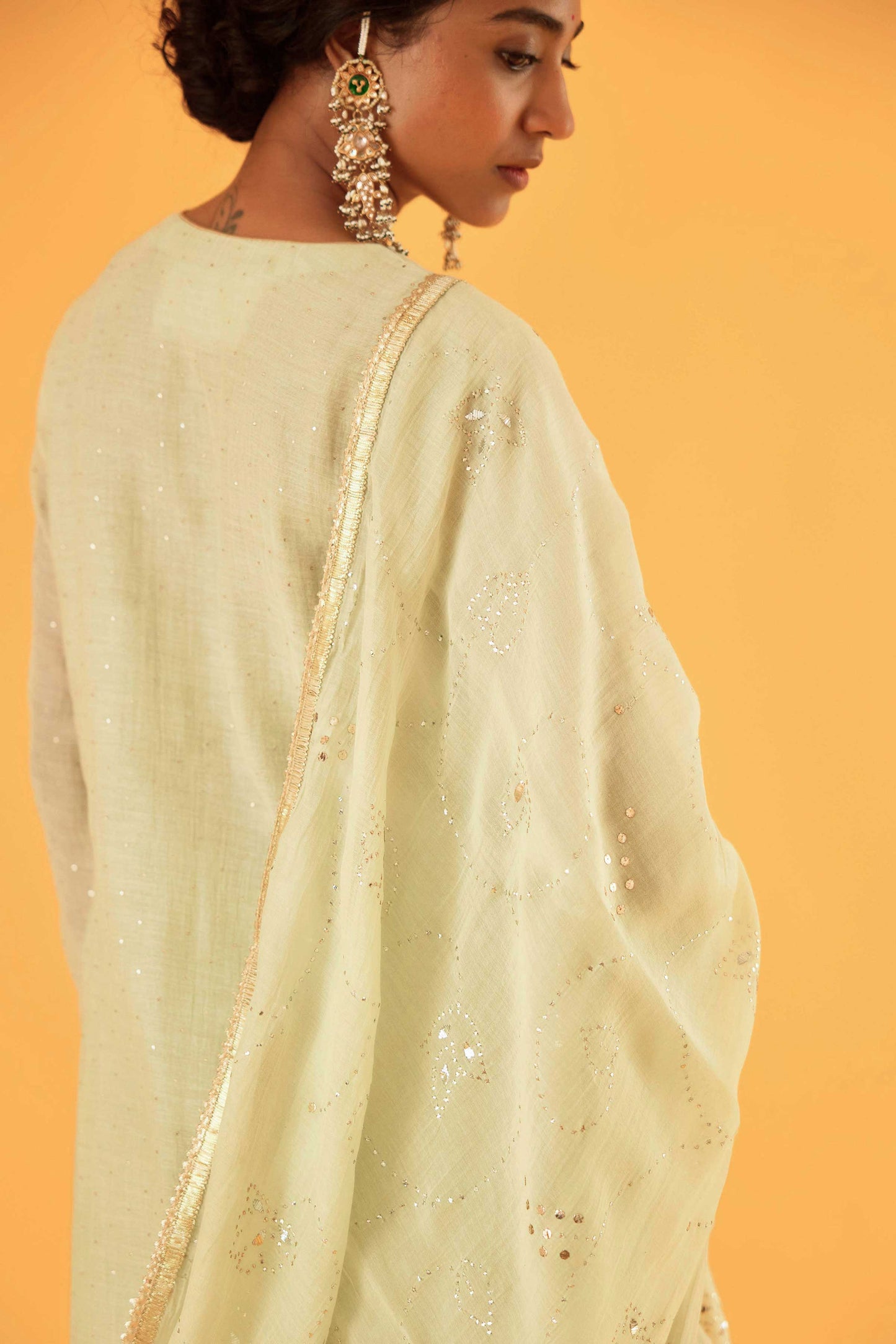 Ambika Devi Lehenga (Offwhite)