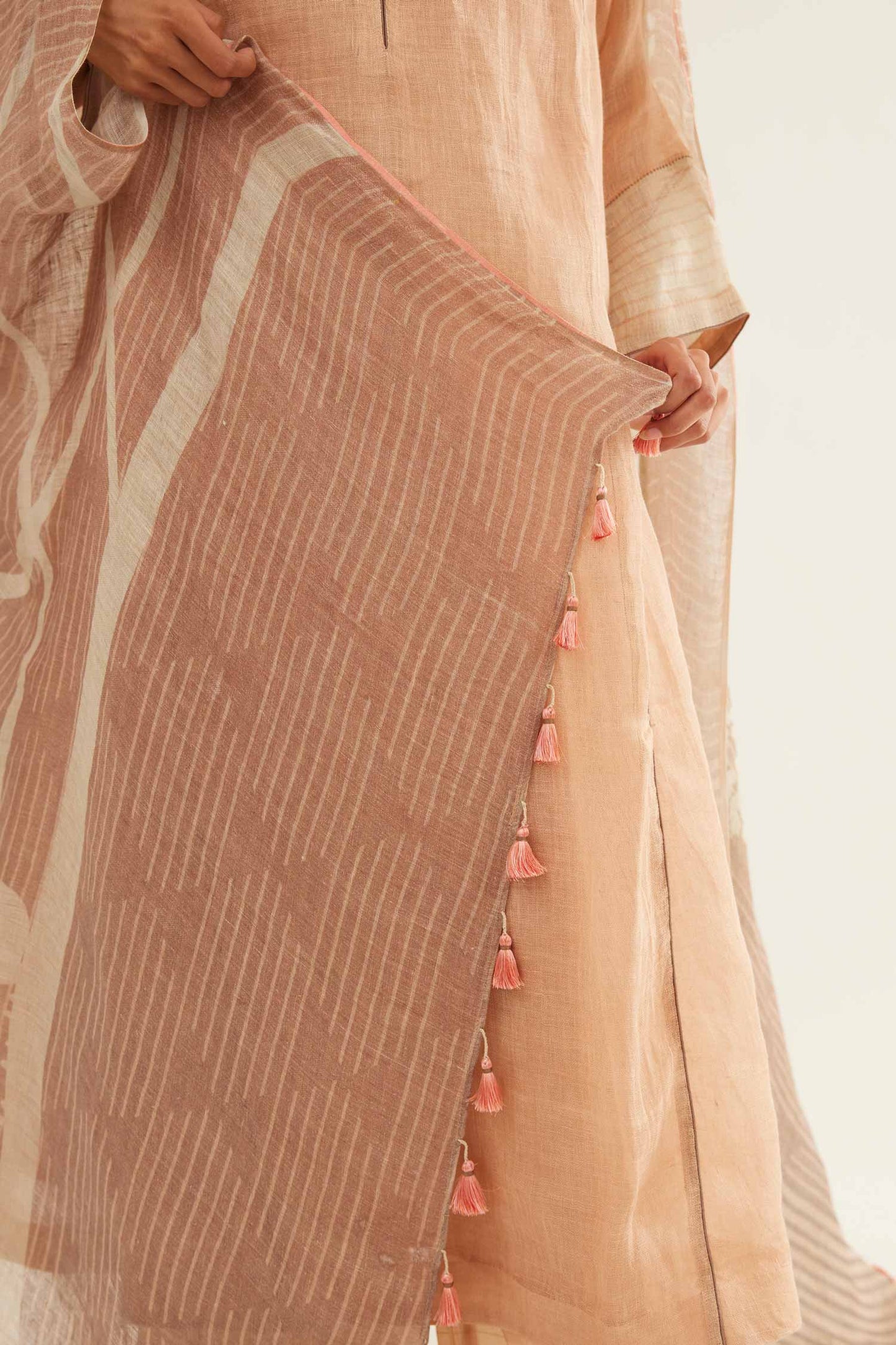 Gul-e-Zakia Champai joda