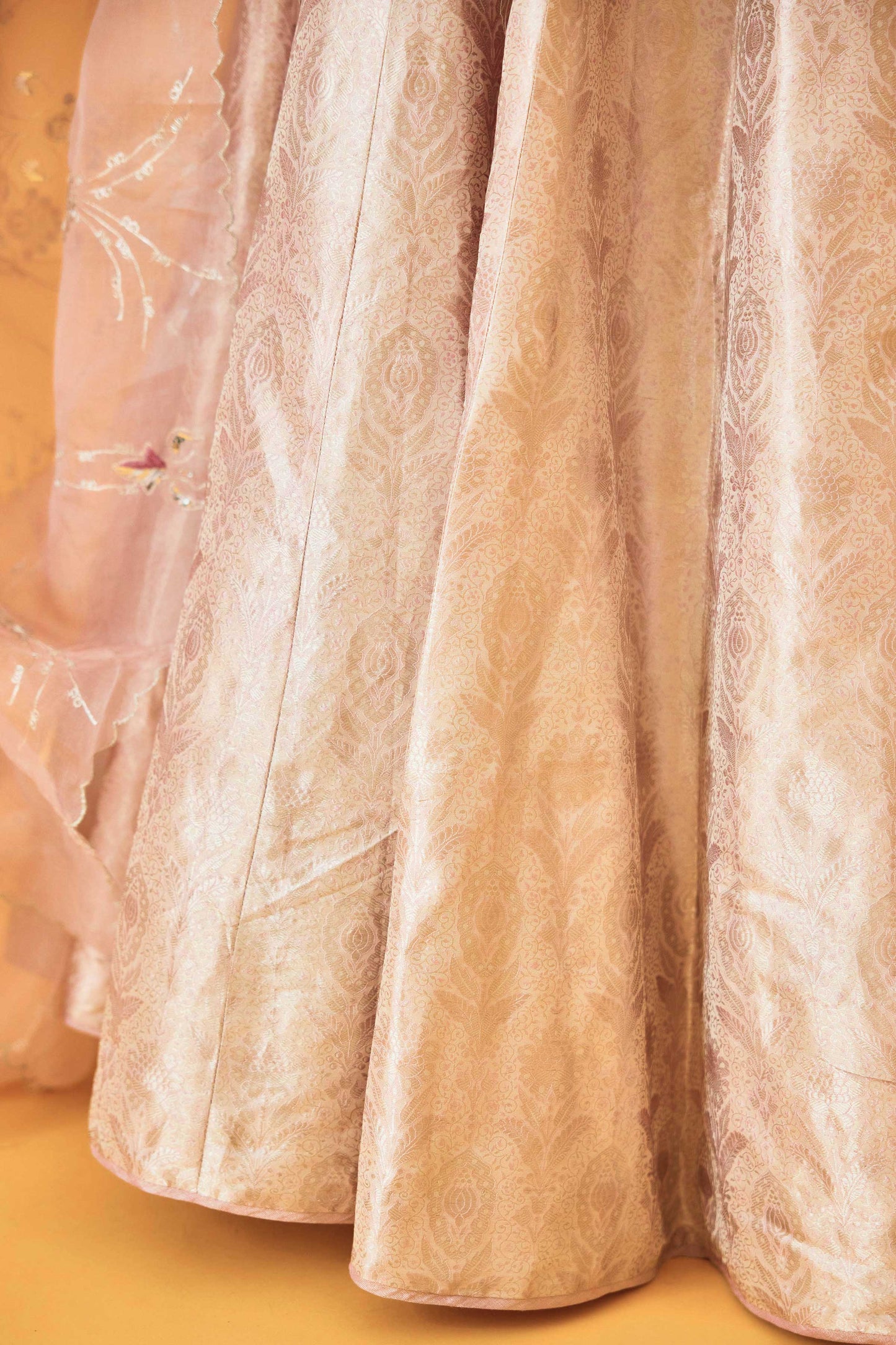 Gayatri Devi Kamkhab Lehenga (Ouda)