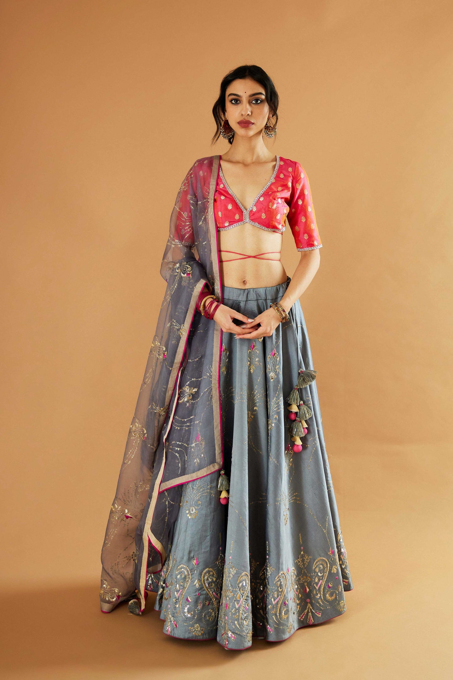 Gayatri Devi Lehenga (Faqtai)