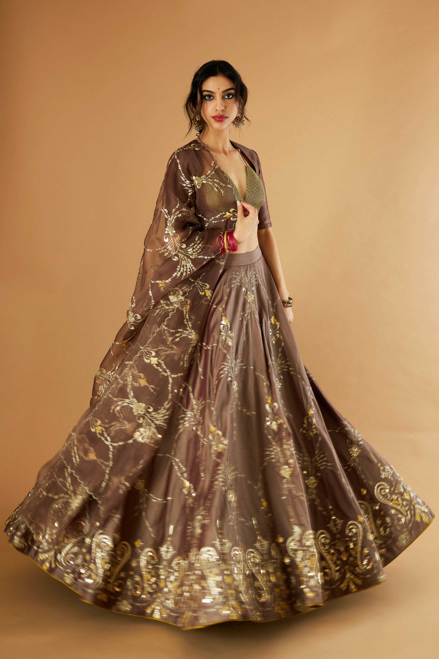 Gayatri Devi Lehenga (Tambai)