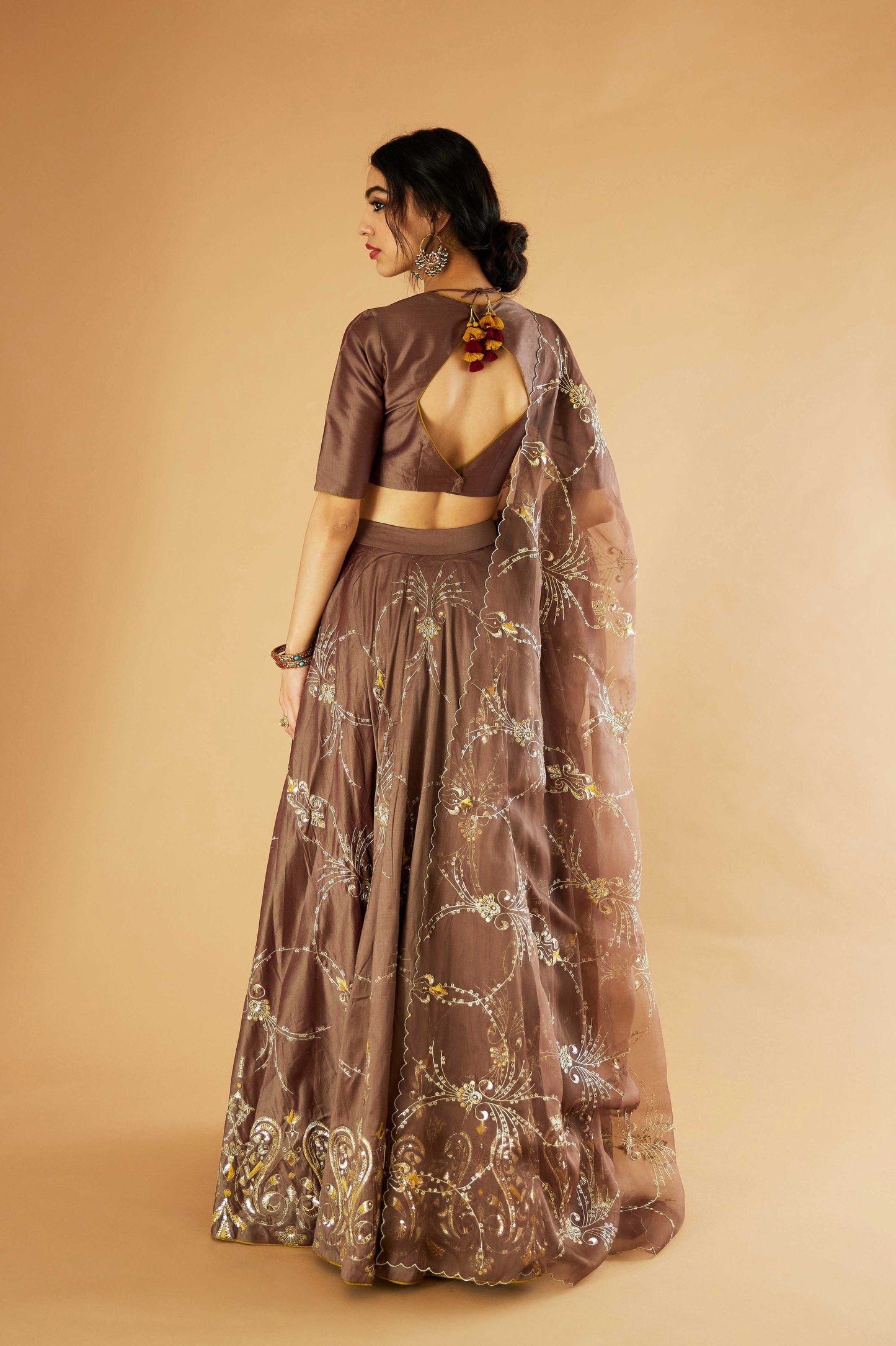 Gayatri Devi Lehenga (Tambai)