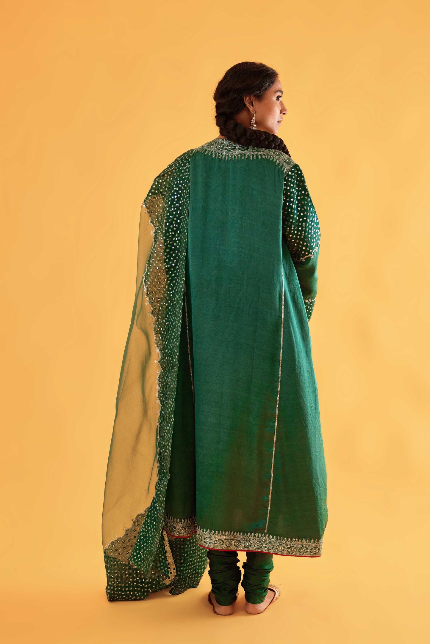 Himakshi Devi joda- Gulabi
