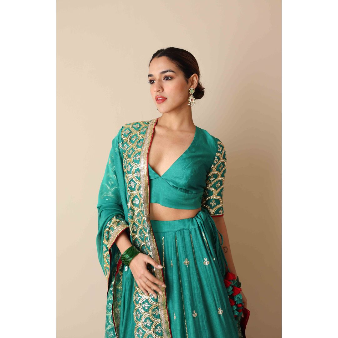 Indrani Lehenga Selaiti and Surkh