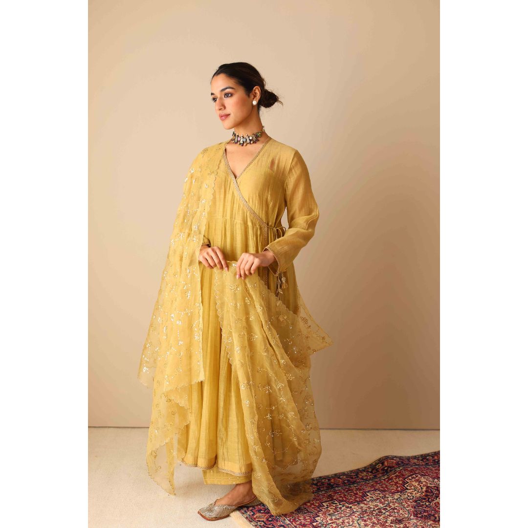 Jhilmil Sitara Jaal Peela