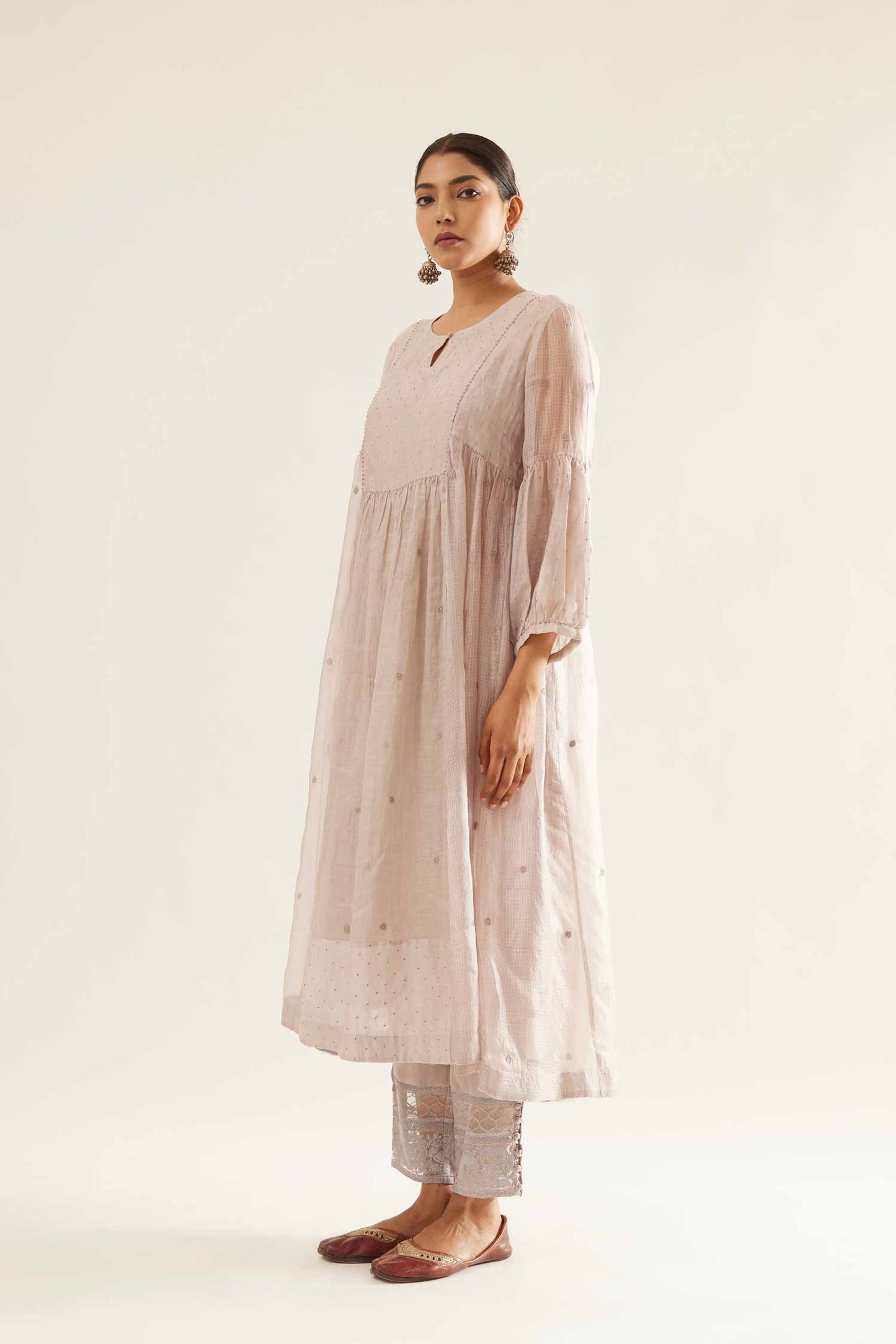 Kota ki Kahani Lavender joda