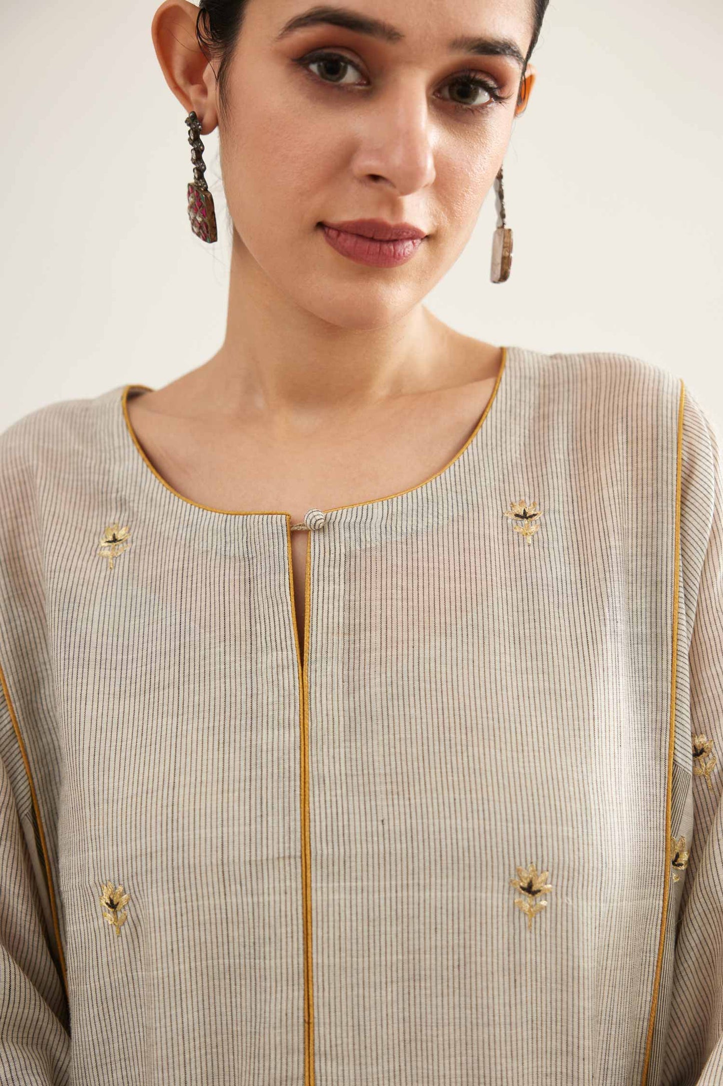 Laiba Sultana joda