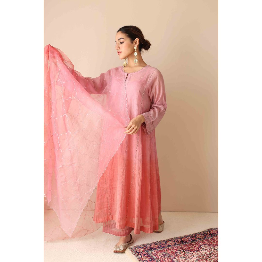 Mahepusht Sitara Jaal Gulabi Ombré Joda