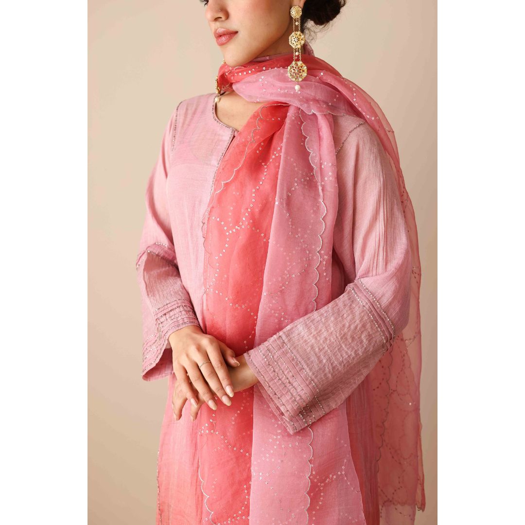 Mahepusht Sitara Jaal Gulabi Ombré Joda