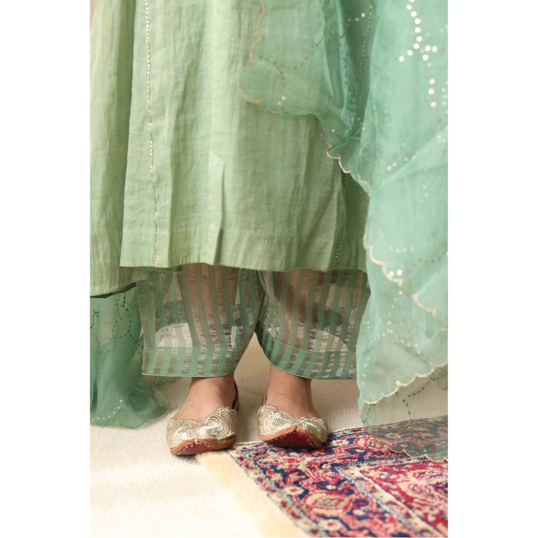 Mahepusht Sitara Jaal Pistai