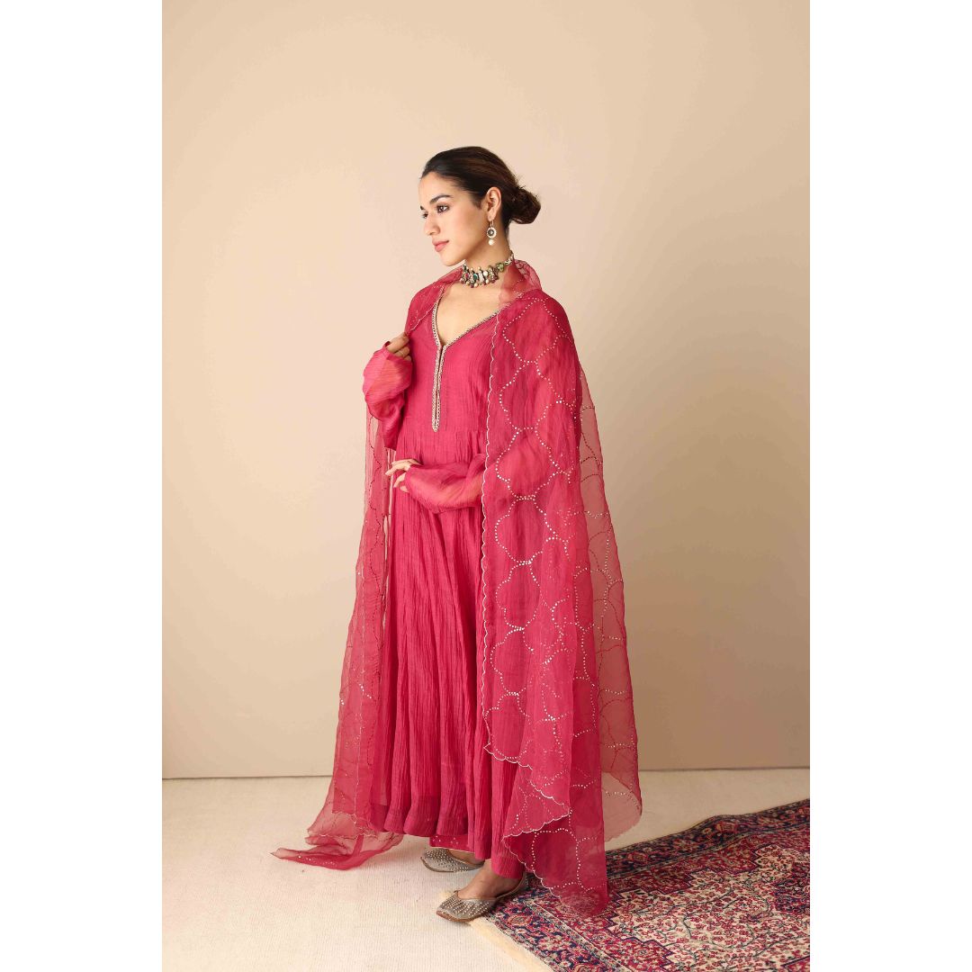 Mahepusht Sitara Jaal Surkh