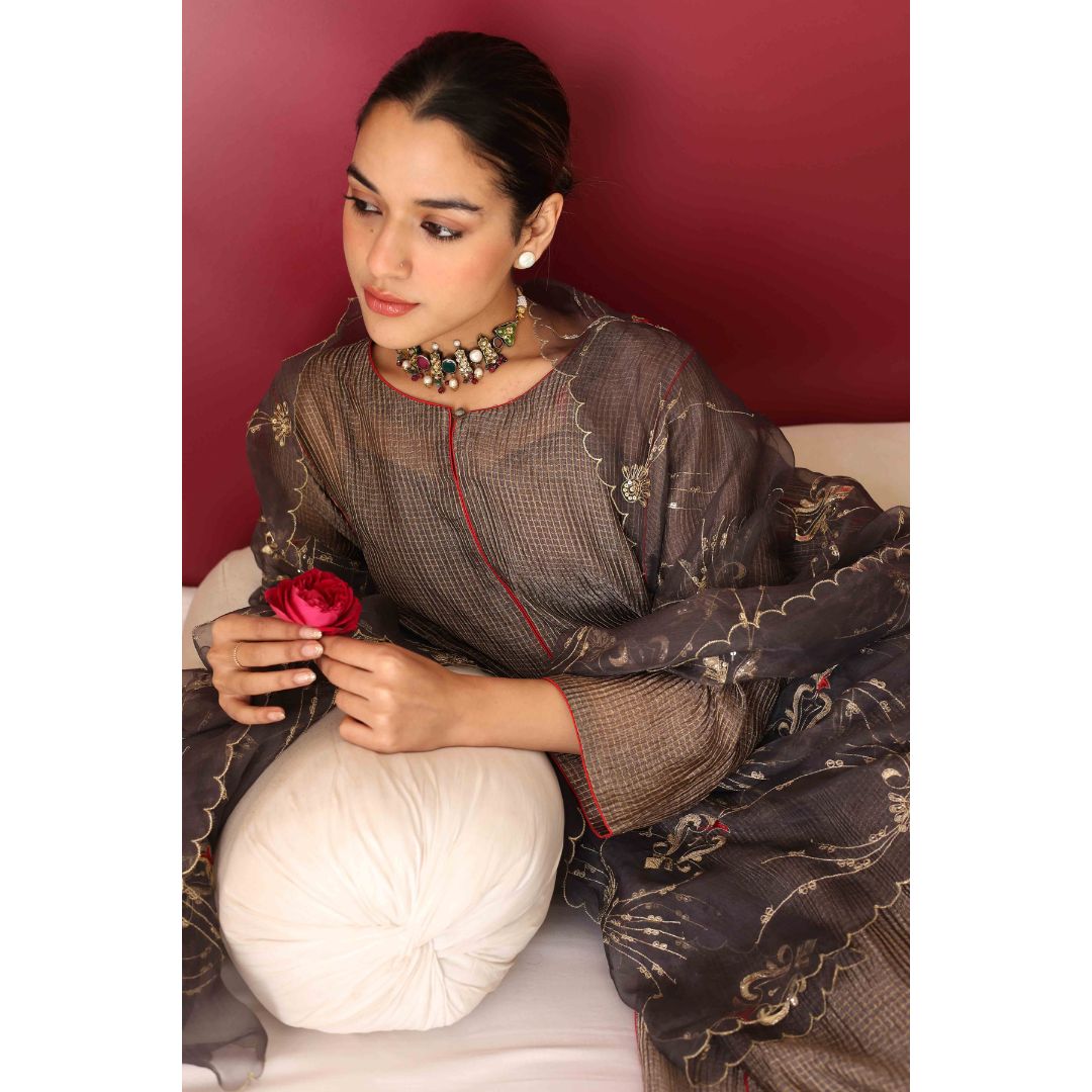 Mallika Jahan Surmai