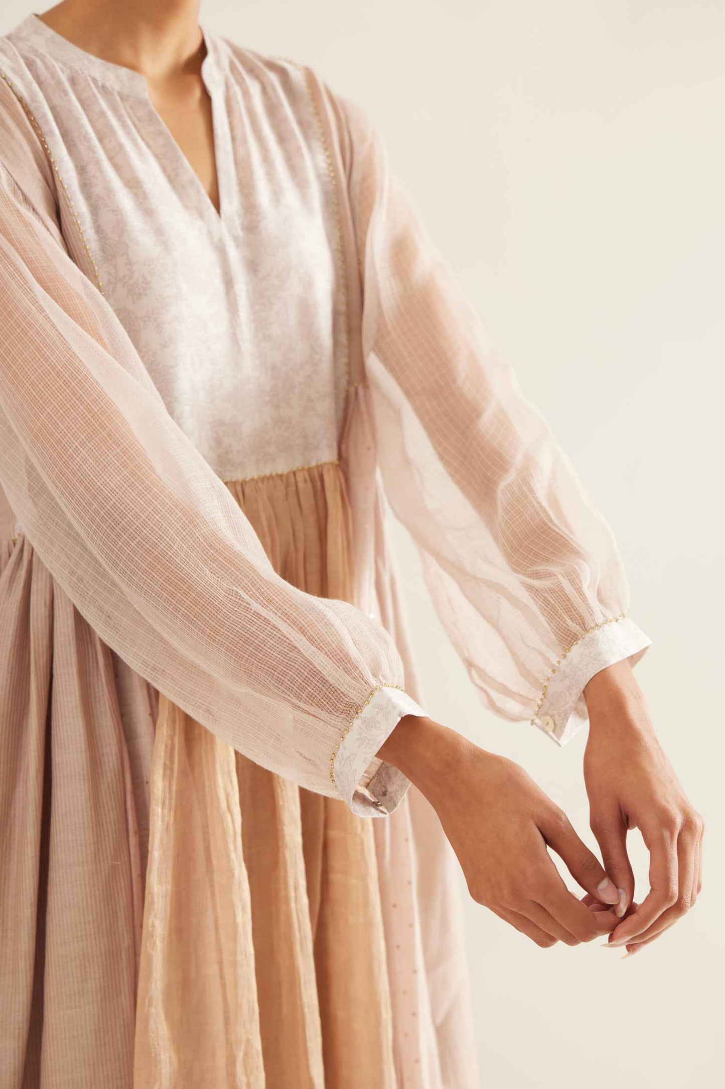Ouda Bahaar Jhabla dress