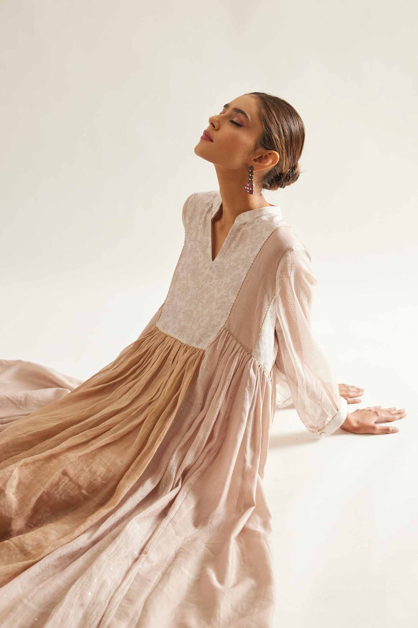 Ouda Bahaar Jhabla dress