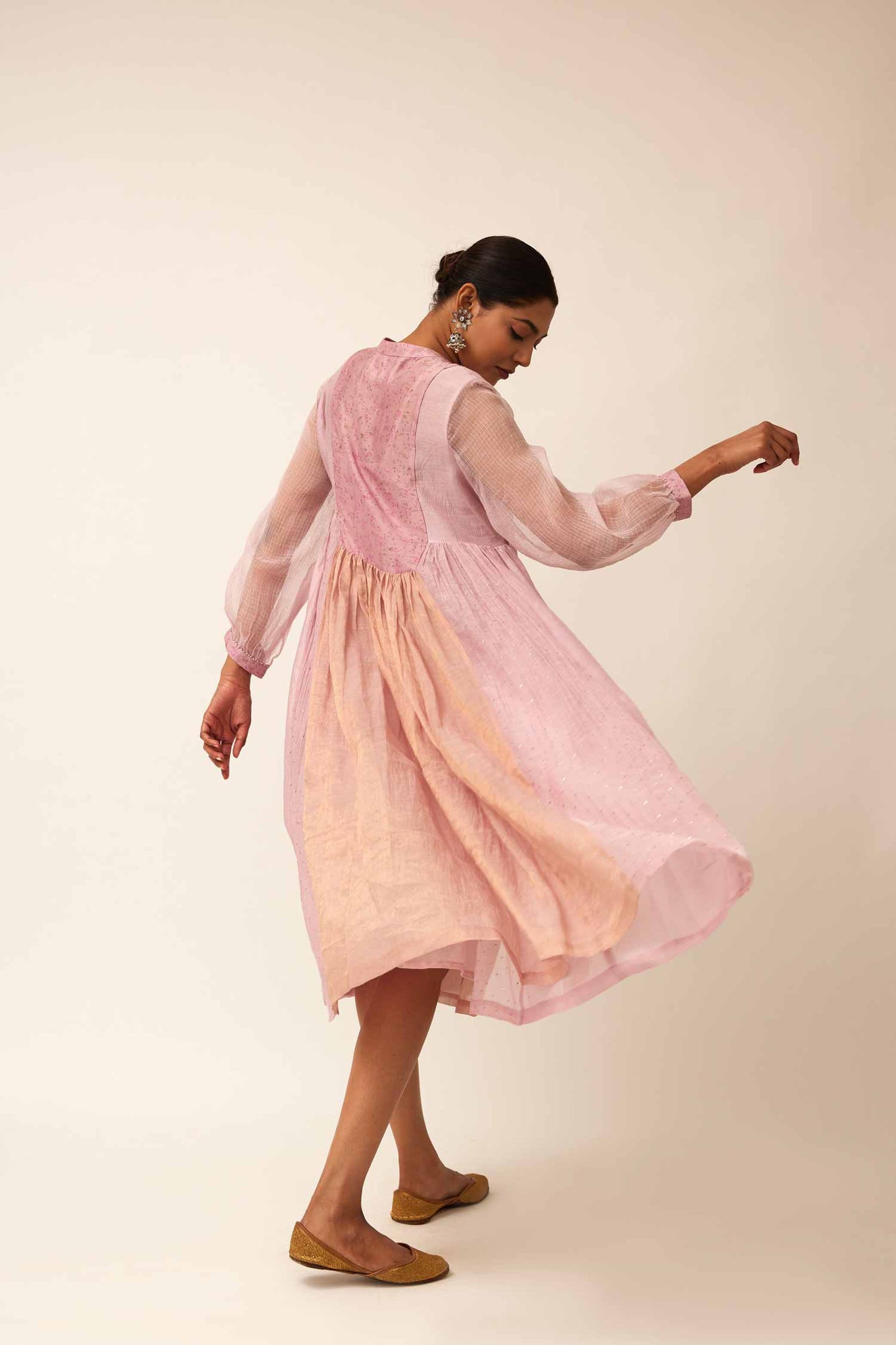 Pyaazi Bahaar Jhabla dress