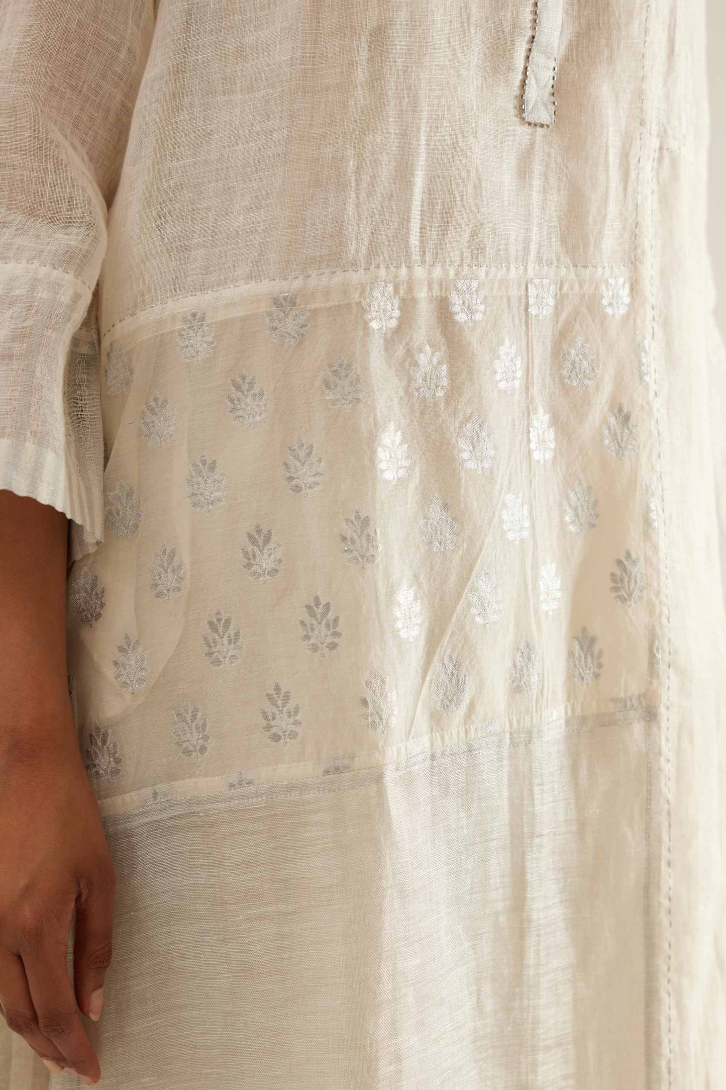 Rupehli Afshan Pevand Kurta