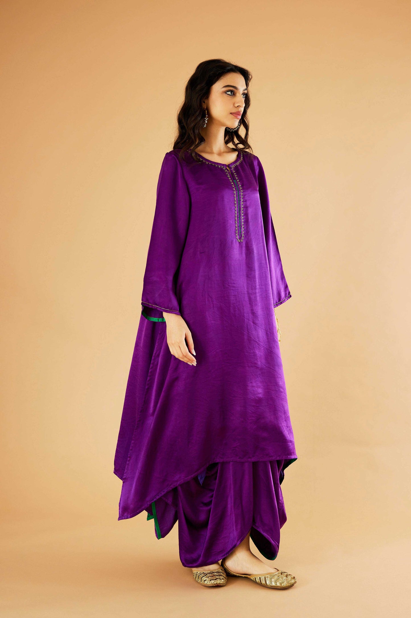 Reshmi Zareena joda (Jamuni)