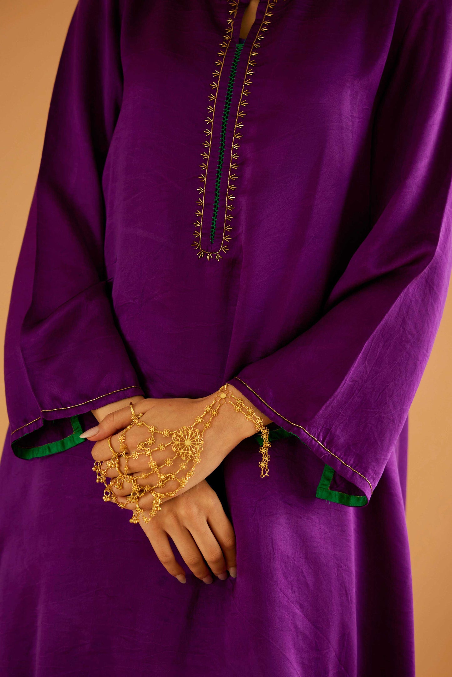Reshmi Zareena joda (Jamuni)