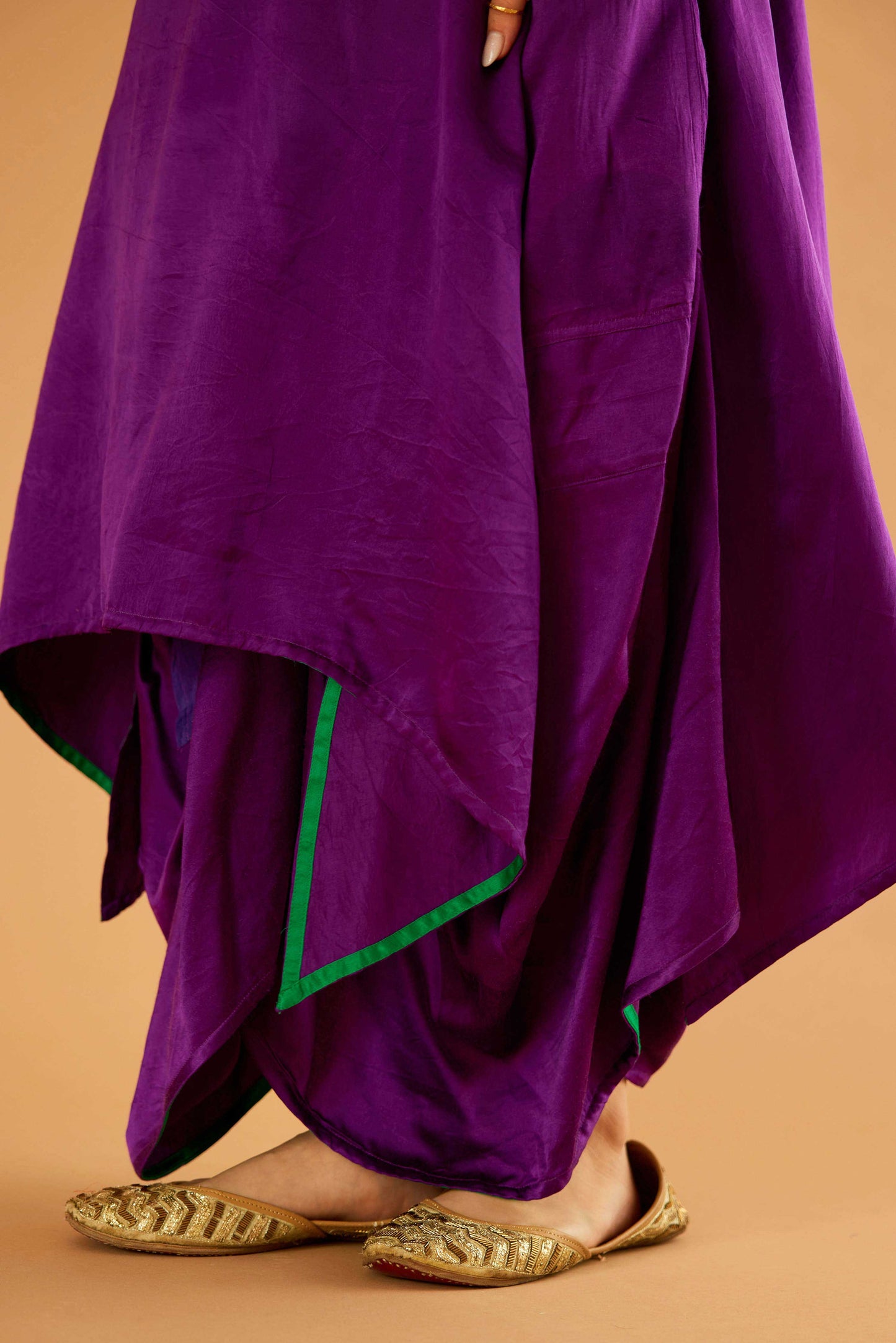 Reshmi Zareena joda (Jamuni)