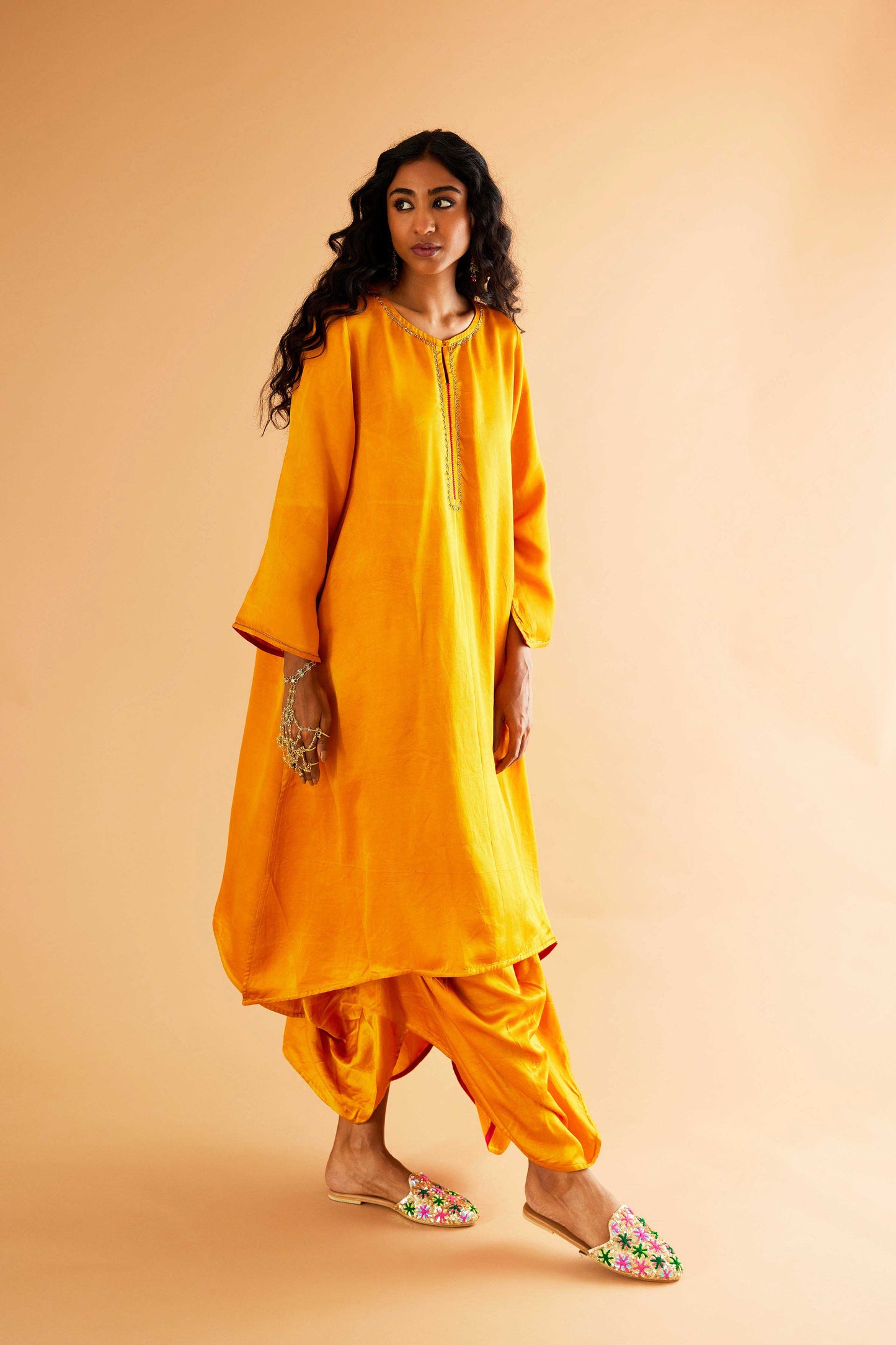 Reshmi Zareena joda (Zardai)