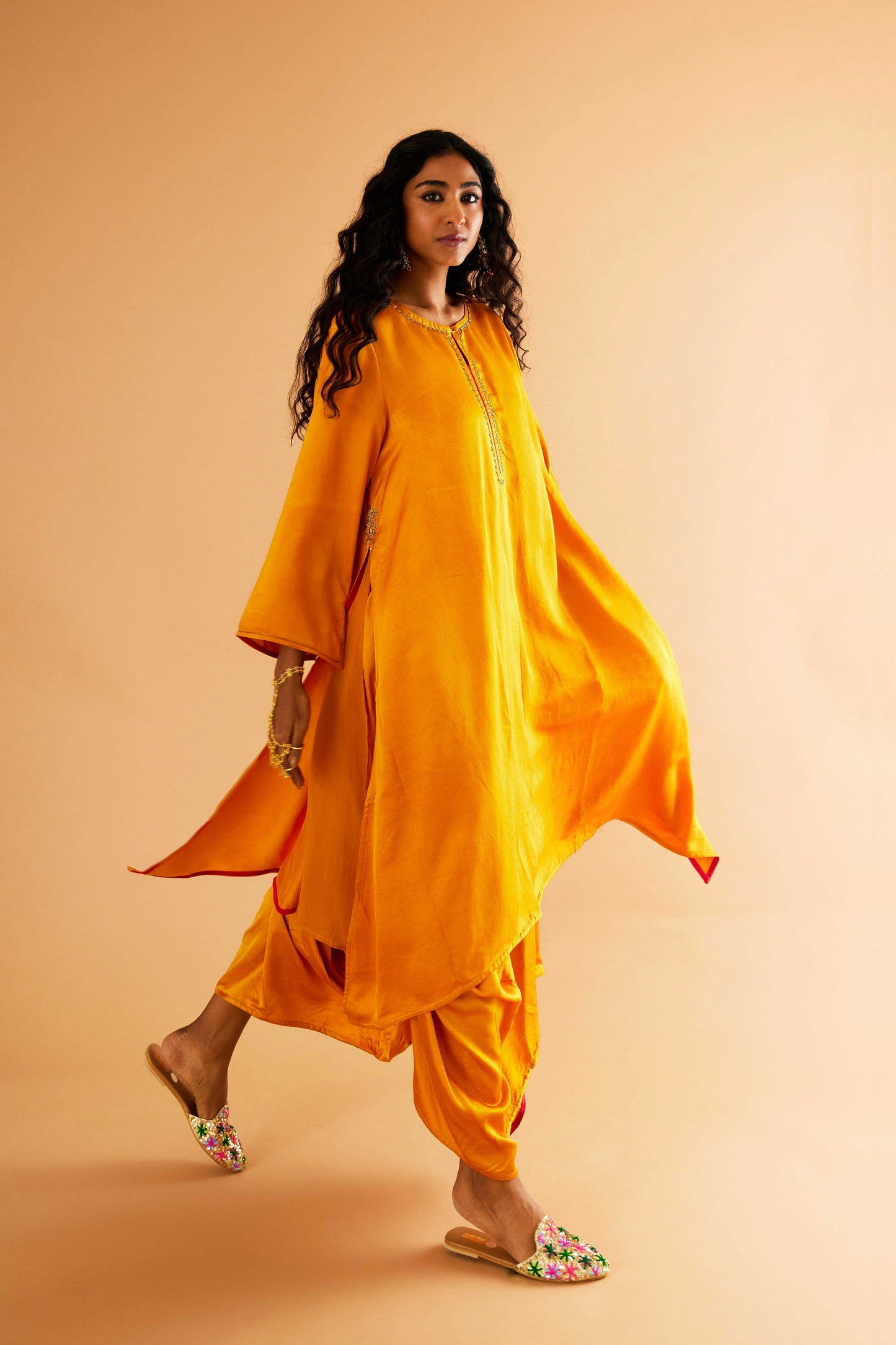 Reshmi Zareena joda (Zardai)