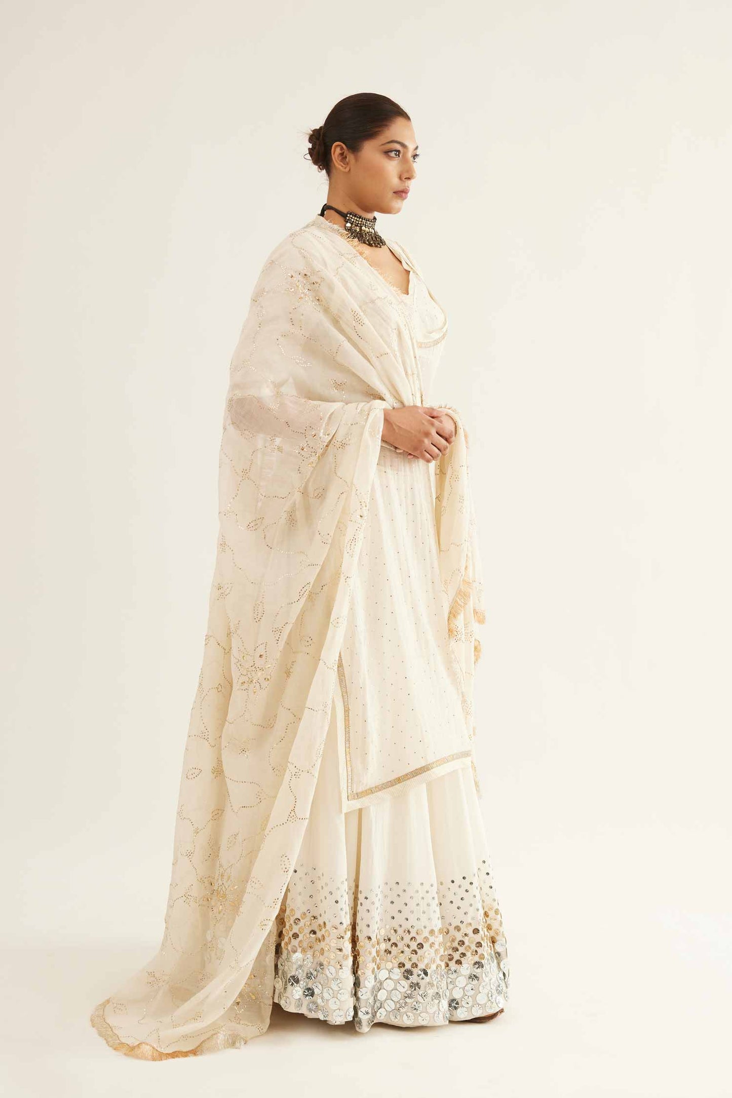 Zohra Jabeen Lehenga (Kathai)