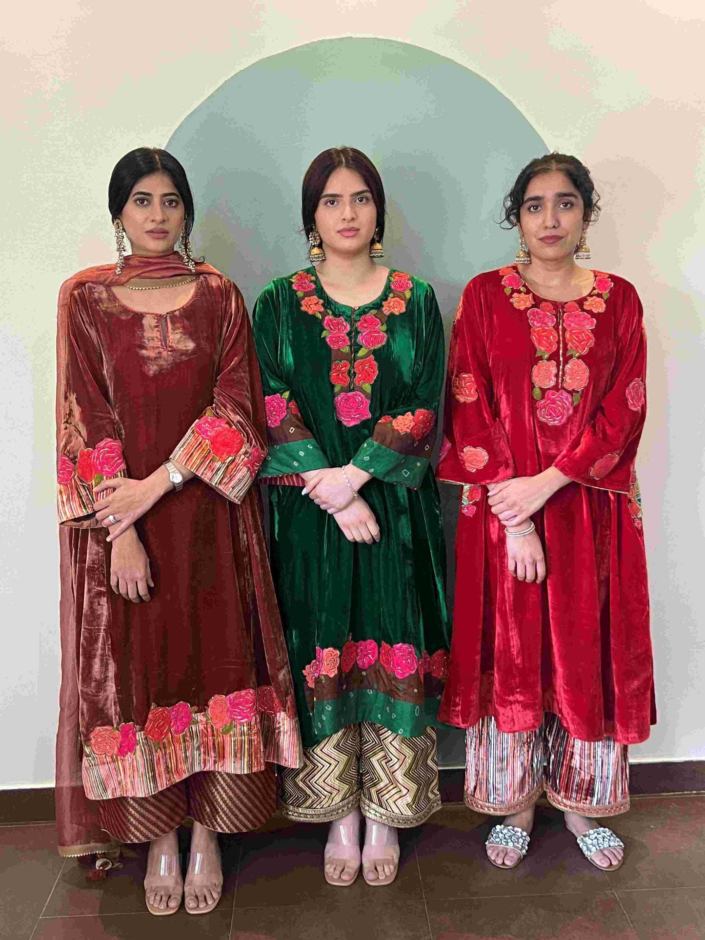 Brown makhmal joda