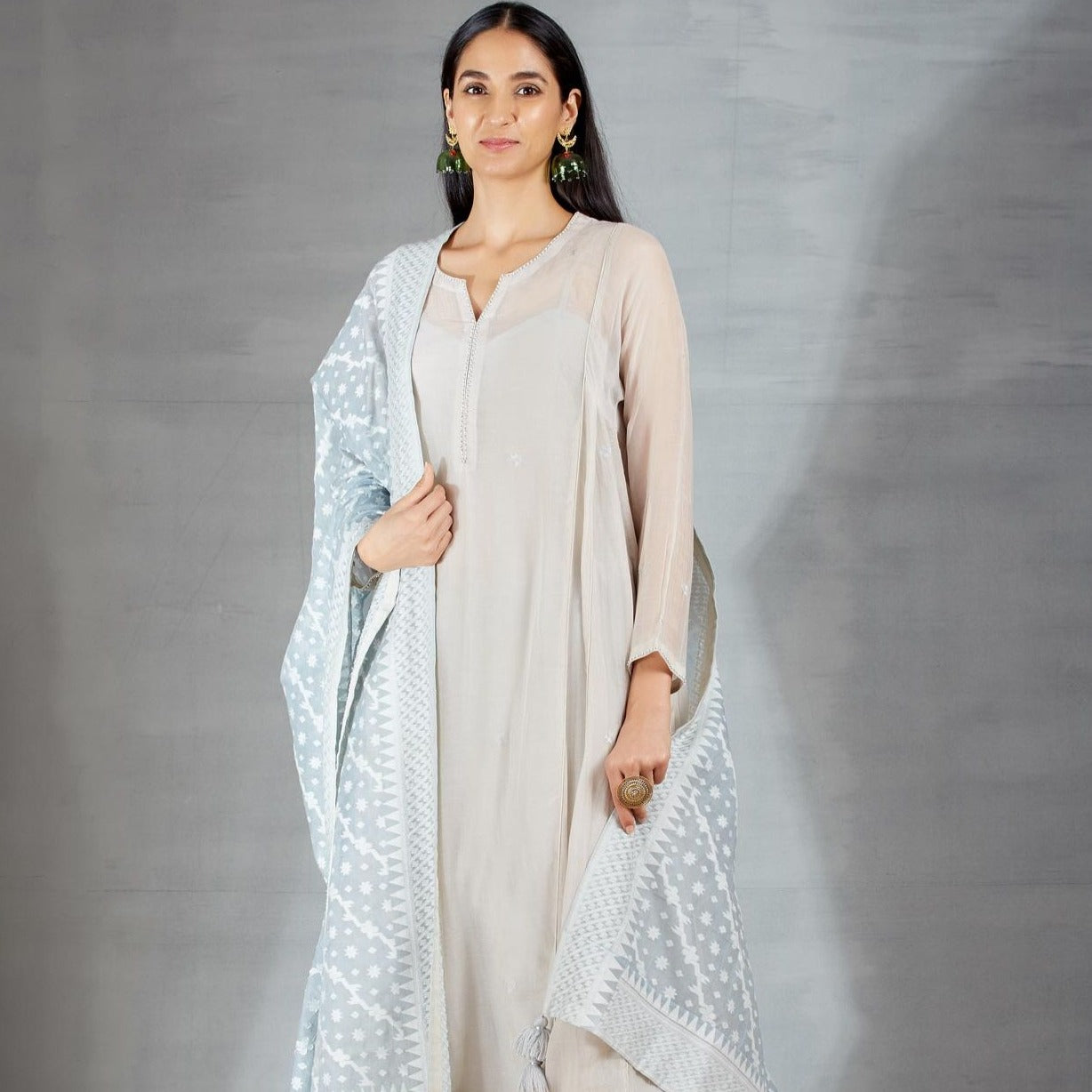 Dhakai joda in grey