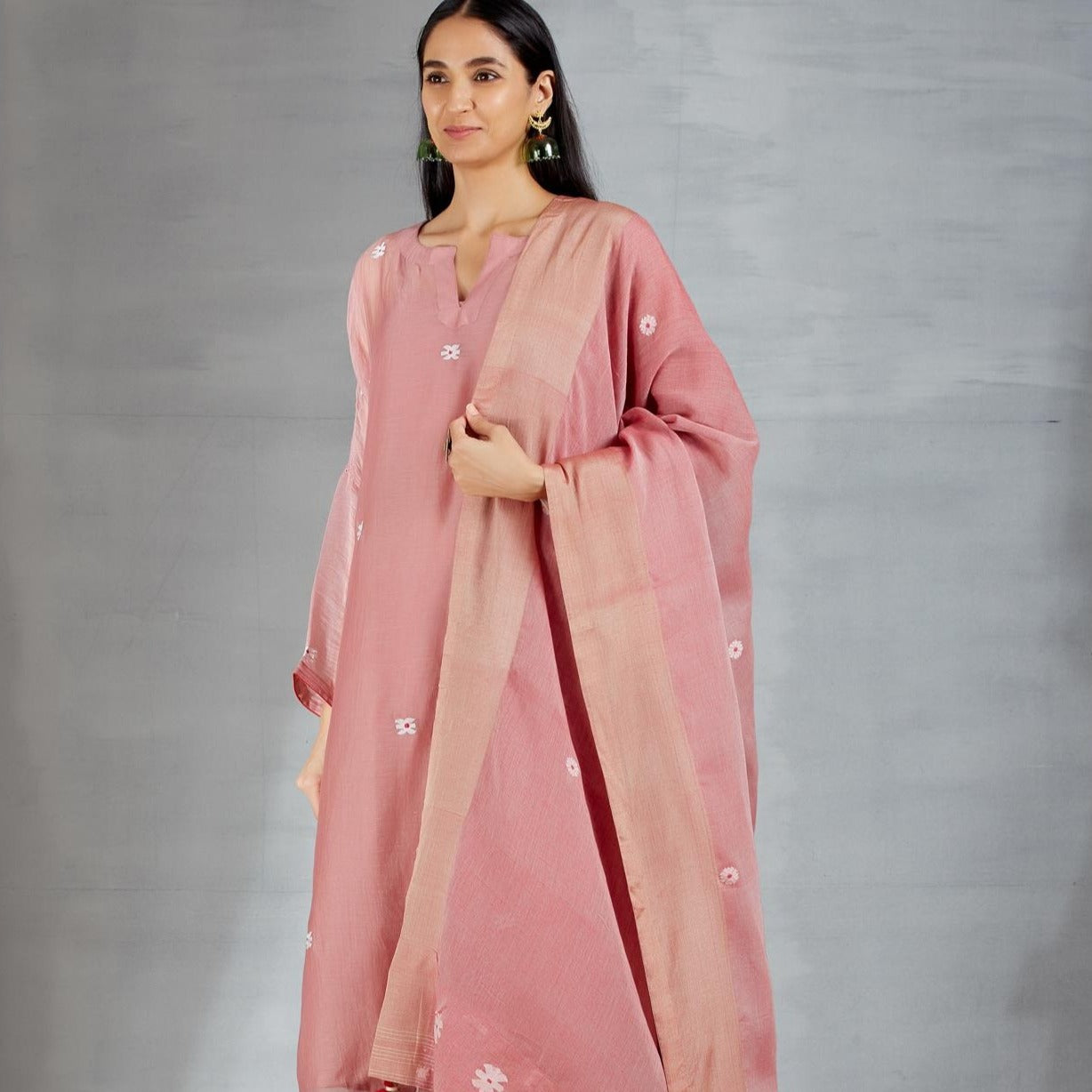Dhakai joda in Pyaazi Pink