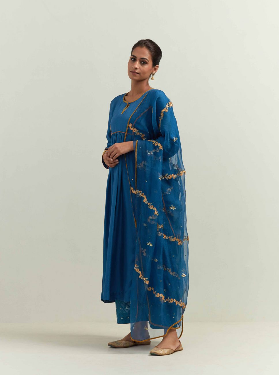 Zoqia Joda- Neela (blue)