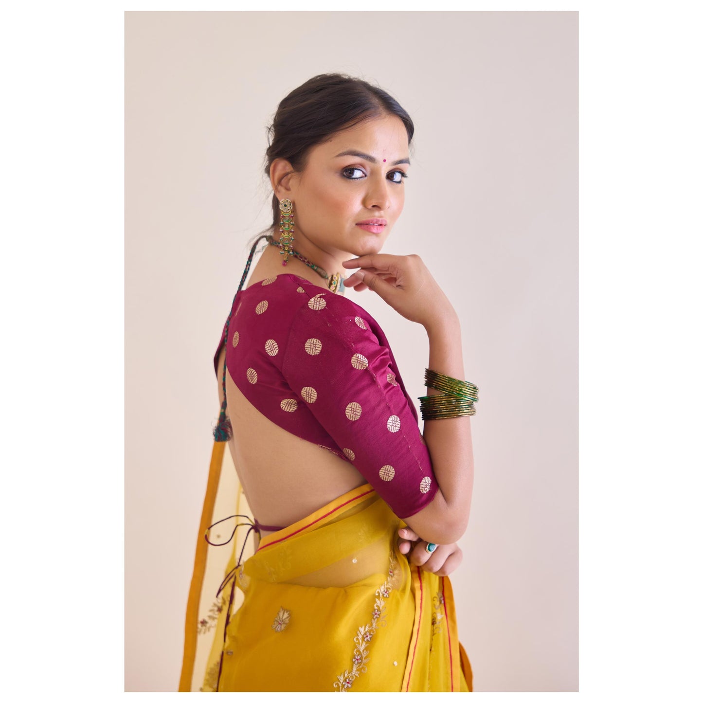 Kavyanshi saree