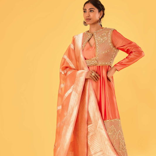 Gandharika Joda- Gerua