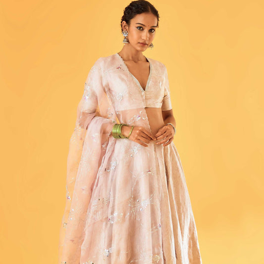 Gayatri Devi Kamkhab Lehenga (Ouda)