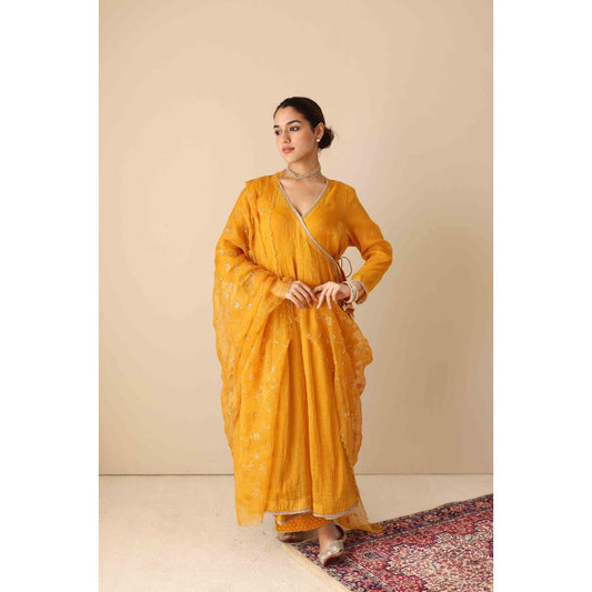 Jhilmil Sitara Peela