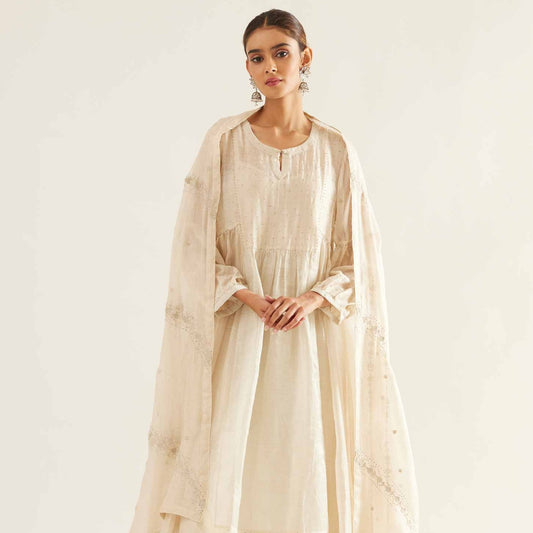 Kota ki Kahani Ivory joda