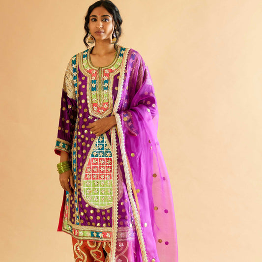 Revati Gulshan joda (Jamuni)