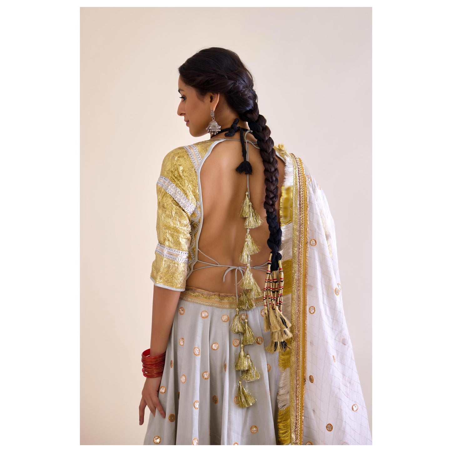 Ashrafiya Lehenga