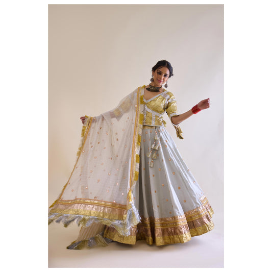 Ashrafiya Lehenga